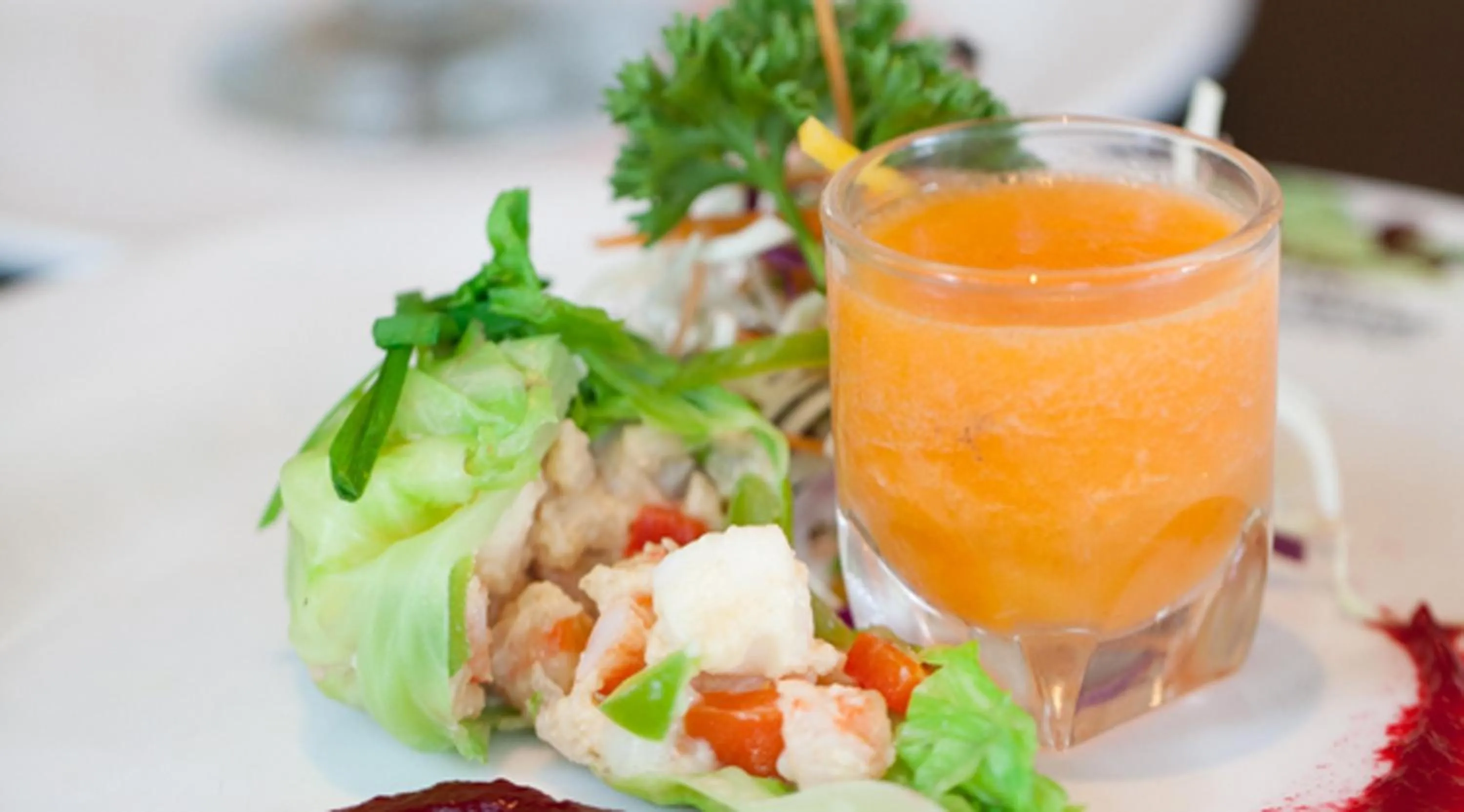 Food and drinks in Pelwehera Village Resort