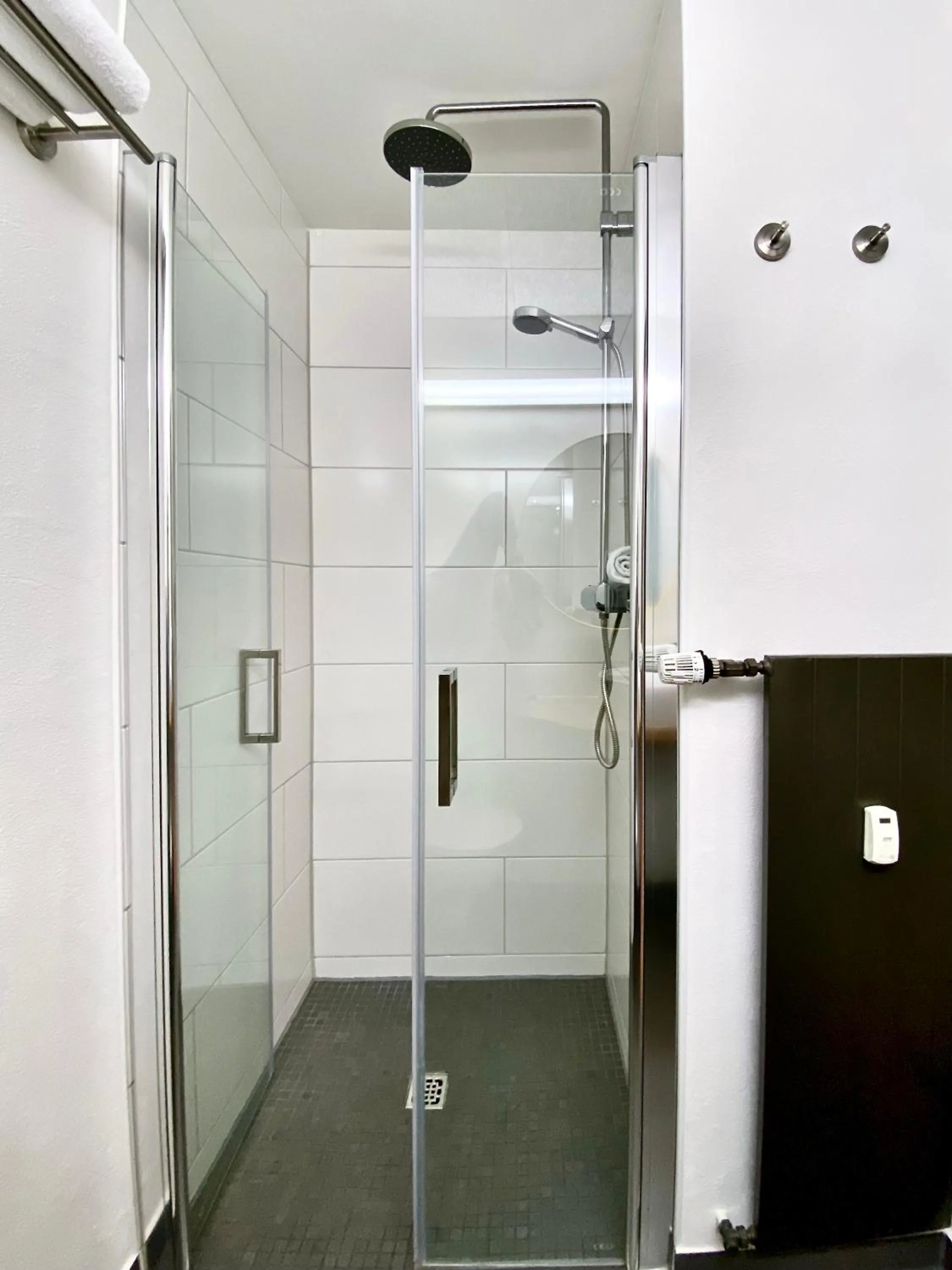 Shower in Hotel Credé