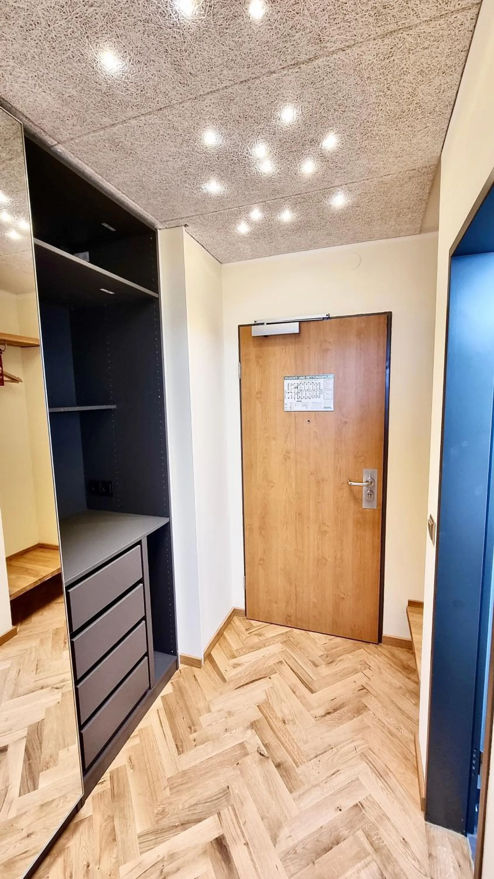 wardrobe in Hotel Credé