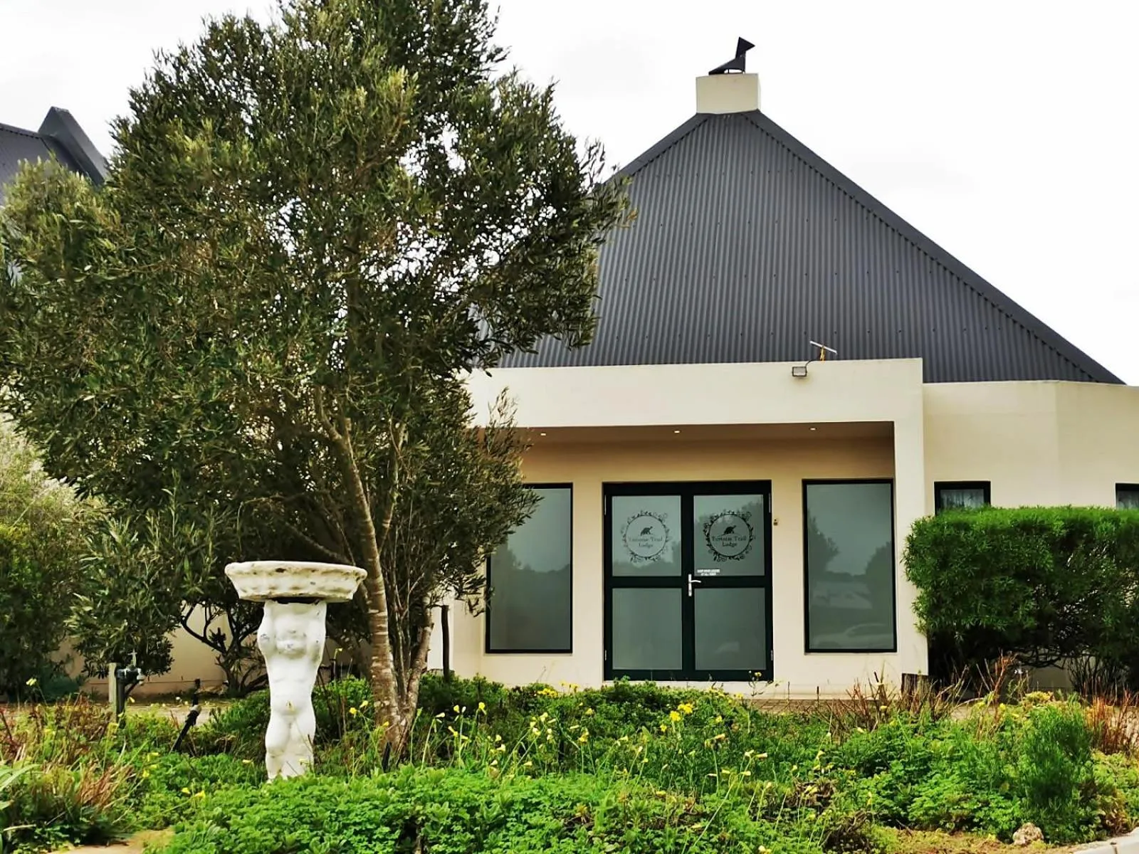 Property building in Tortoise Trail Lodge