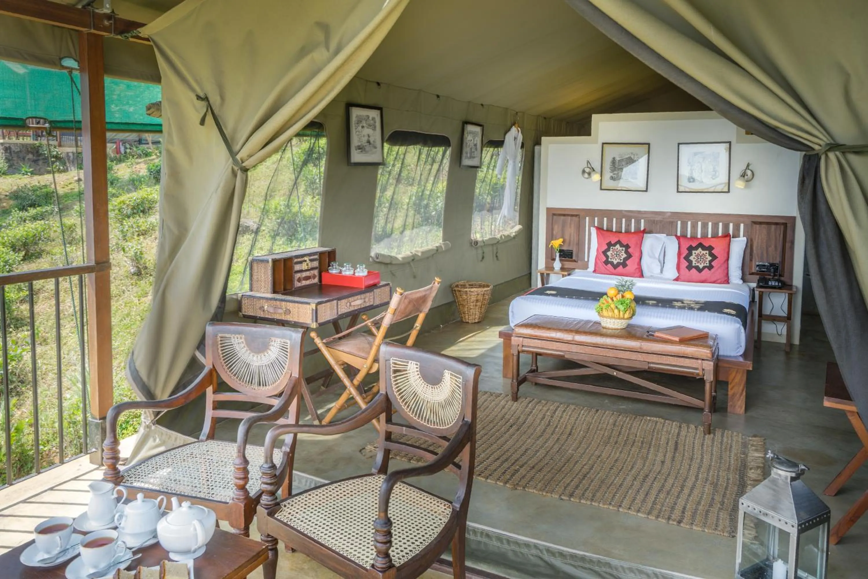 Patio in Madulkelle Tea and Eco Lodge