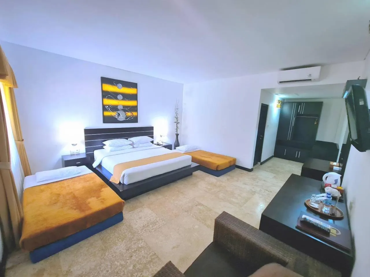 Bed in Satriya Cottages