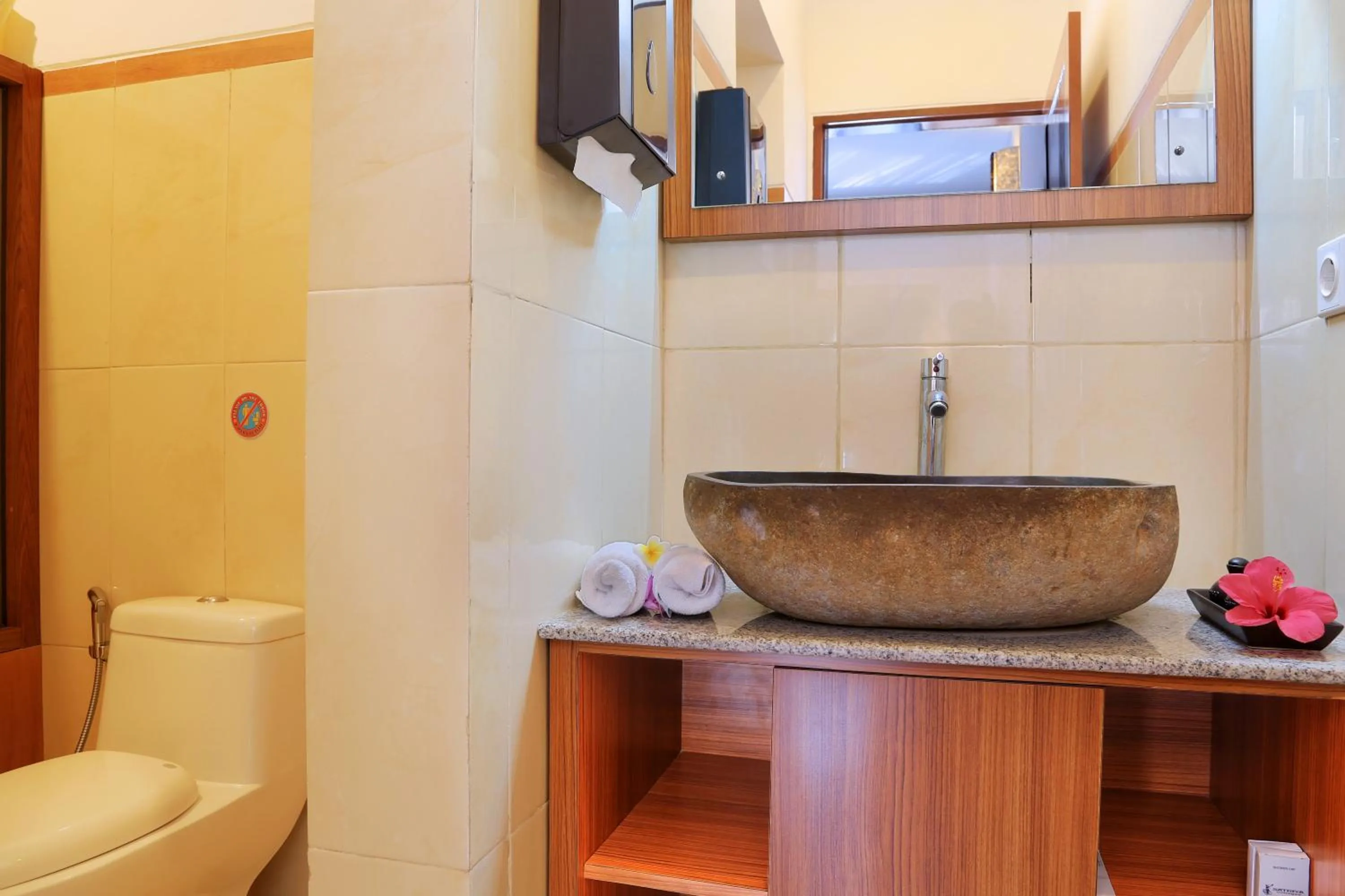 Bathroom in Satriya Cottages