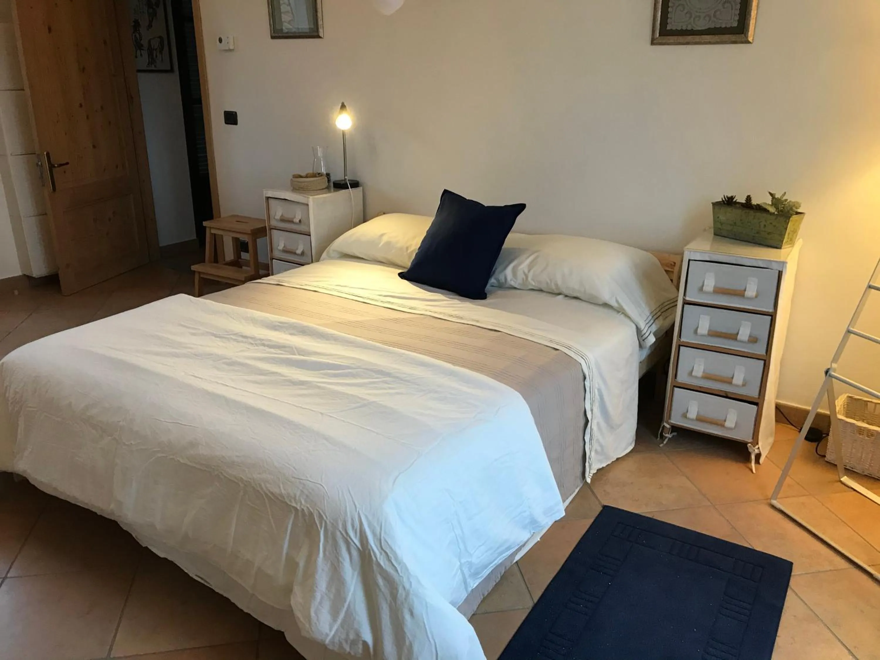 Photo of the whole room, Bed in Viaggio della Vita B&B