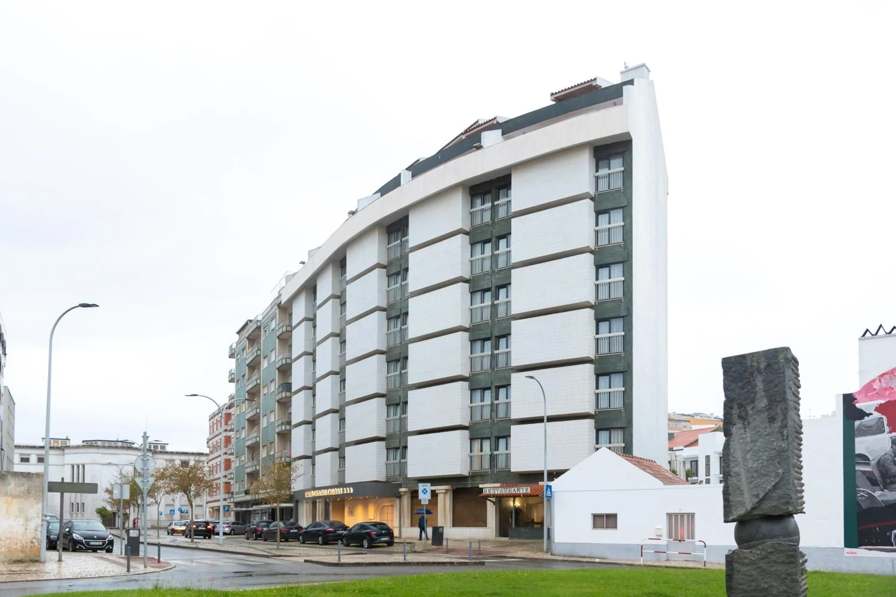 Property building in Hotel Cristal Caldas