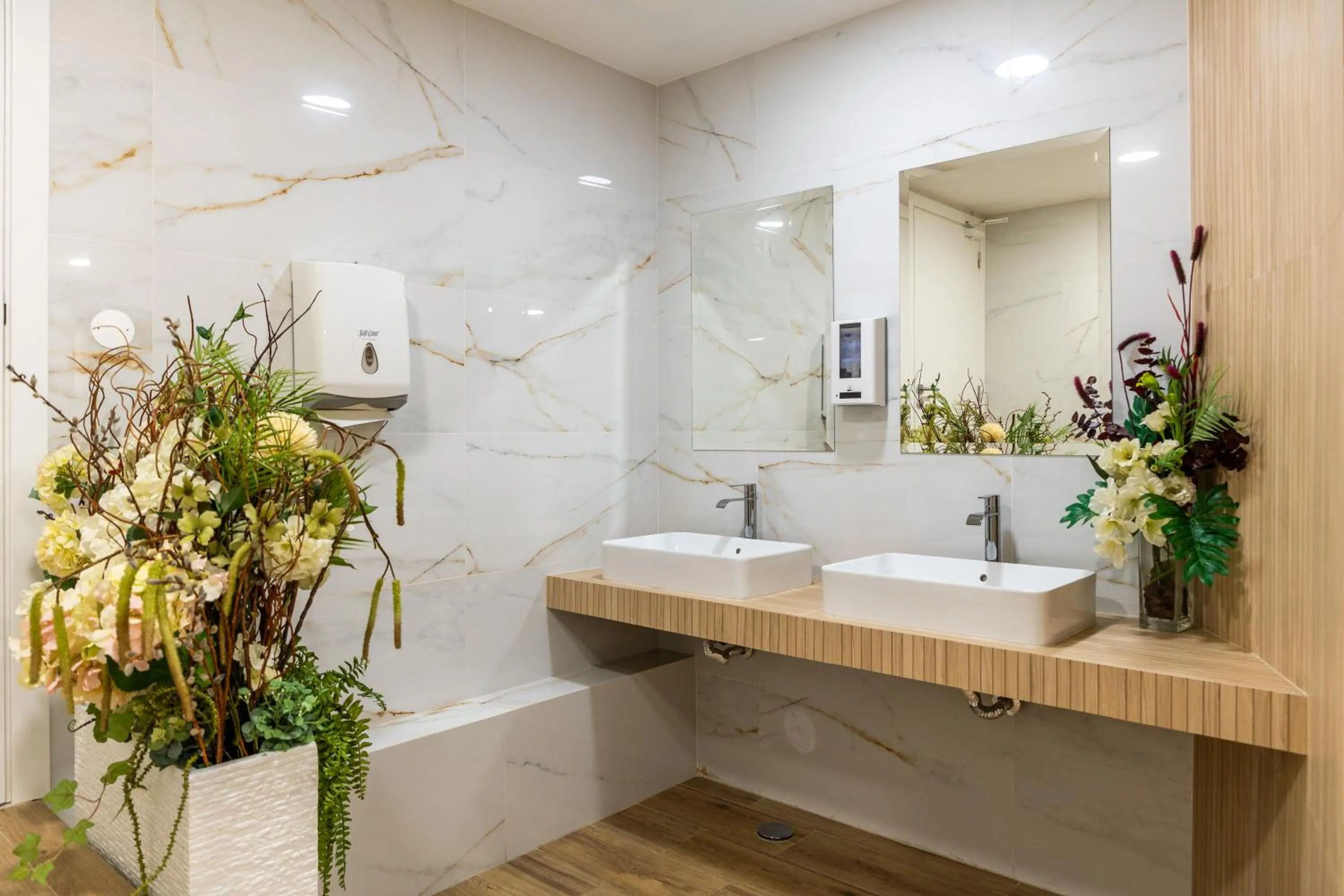 Toilet in Hotel Cristal Caldas