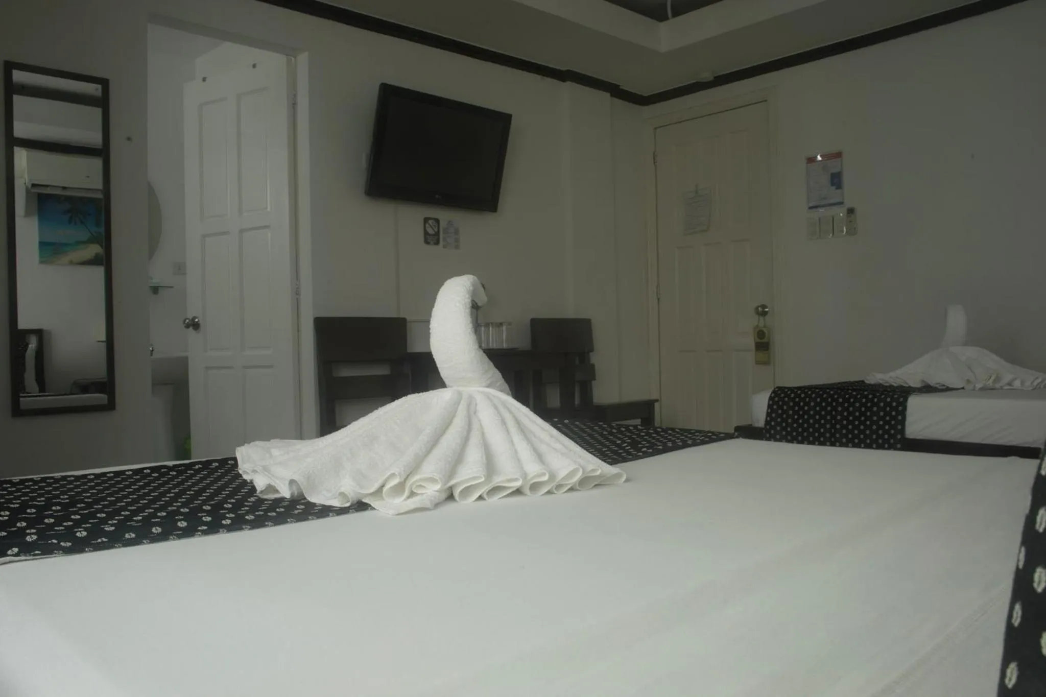 Bed in Isla Gecko Resort