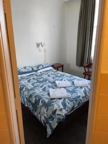 Superior Double Room in Grand Hotel - Whangarei Superior Double Room in Grand Hotel - Whangarei