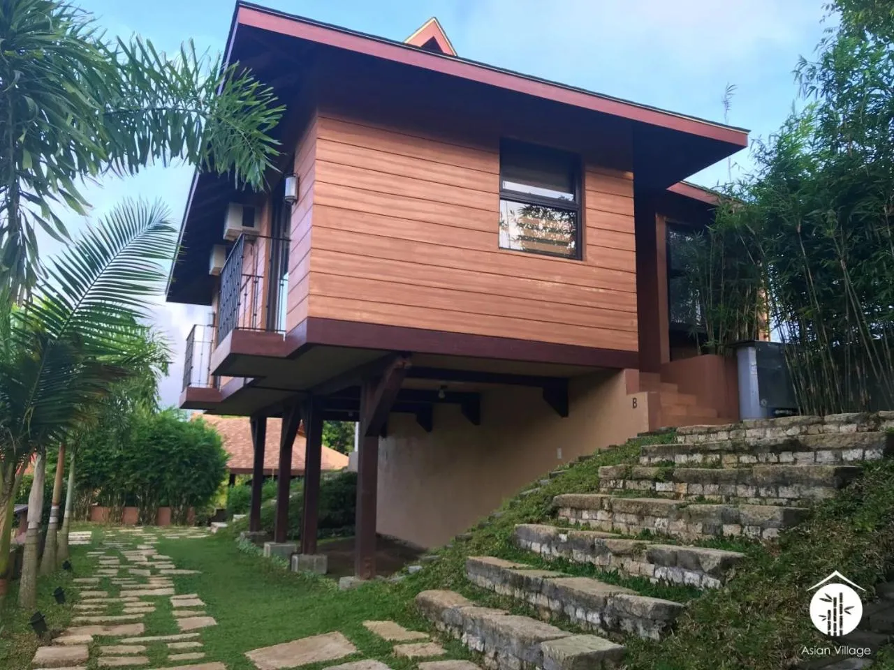 Property building in Asian Village Tagaytay