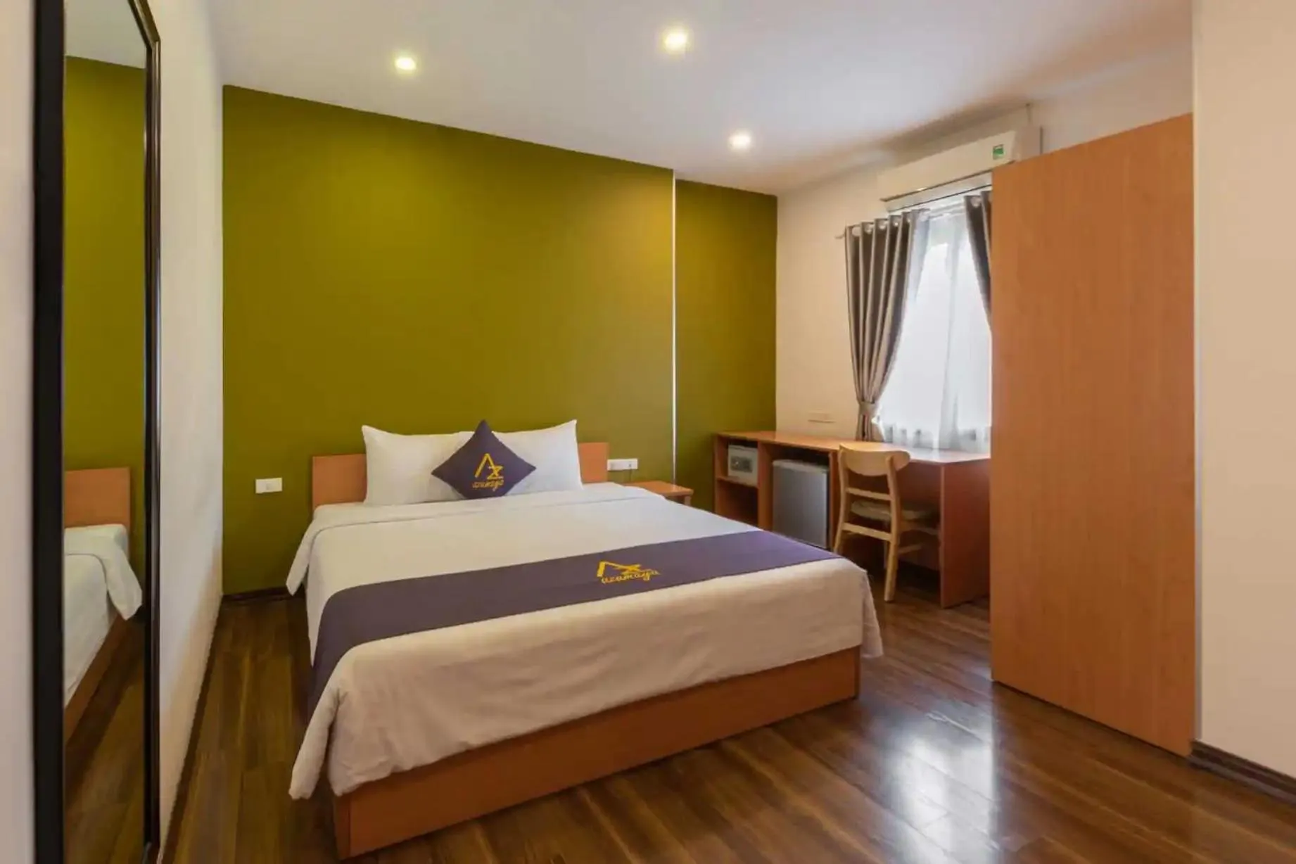 Bed in Hotel Azumaya Linh Lang