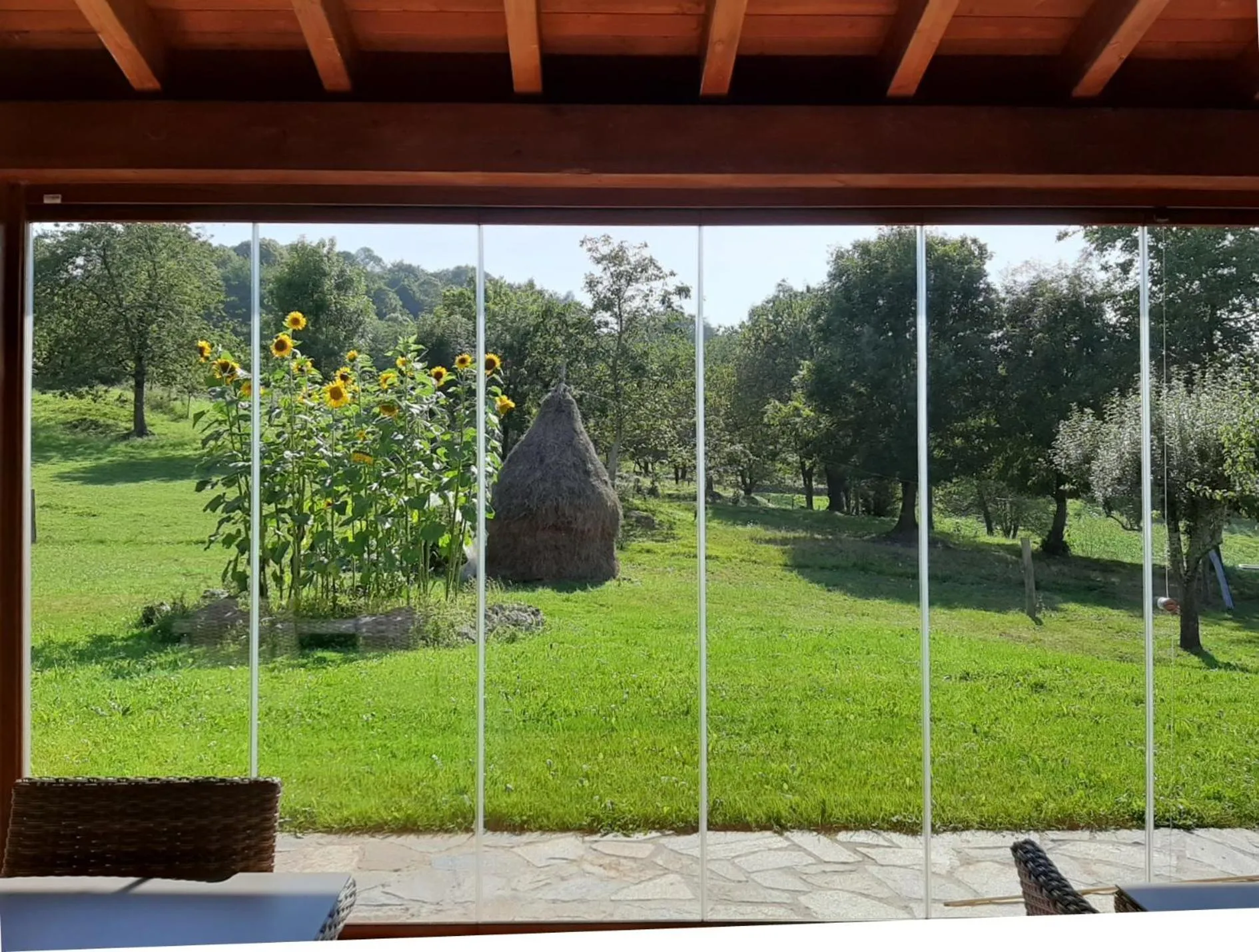 Garden view in El Conventu del Asturcon