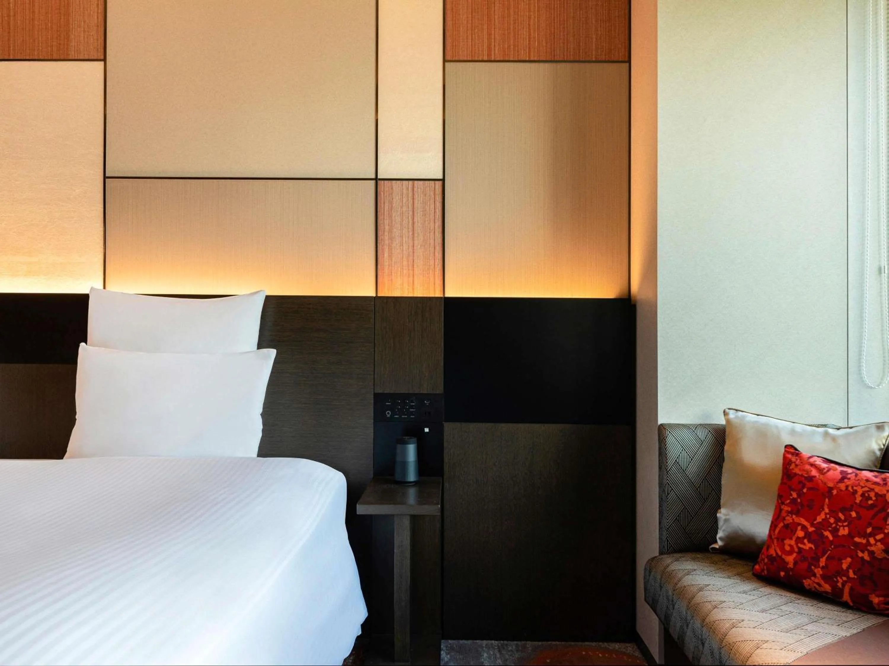 Bedroom, Bed in Pullman Tokyo Tamachi