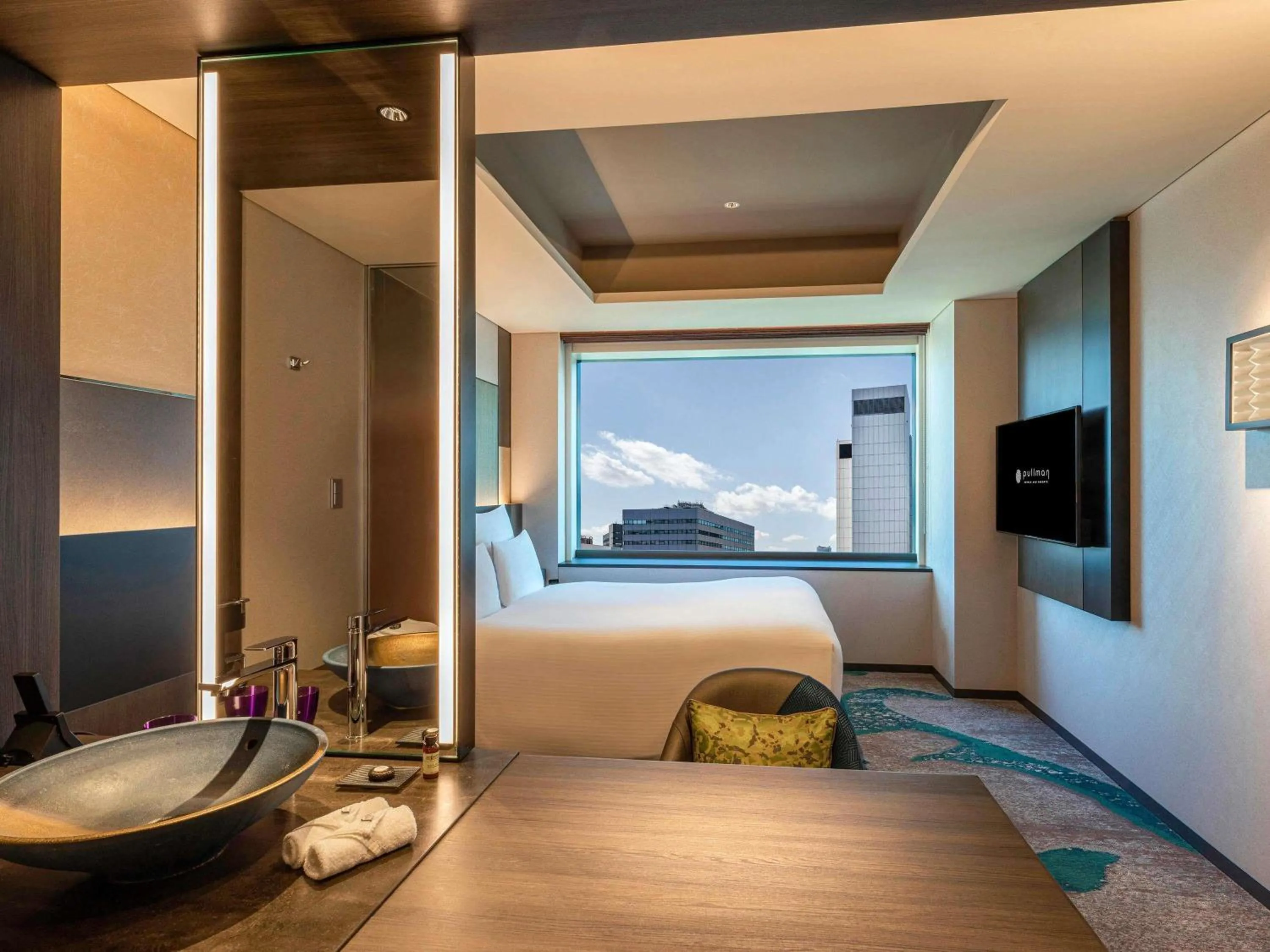 Bedroom in Pullman Tokyo Tamachi