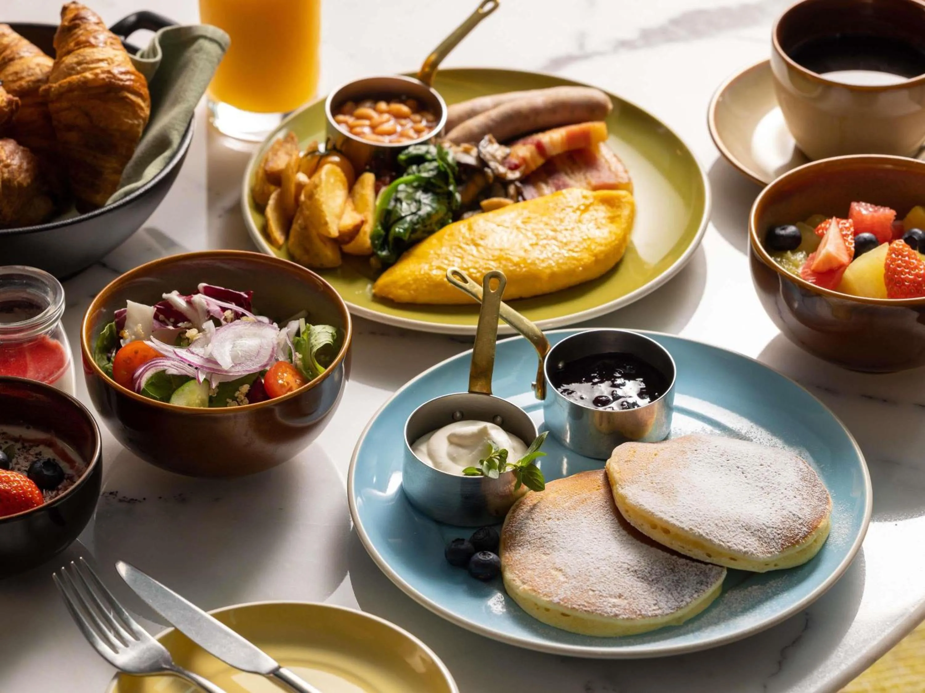 Breakfast in Pullman Tokyo Tamachi