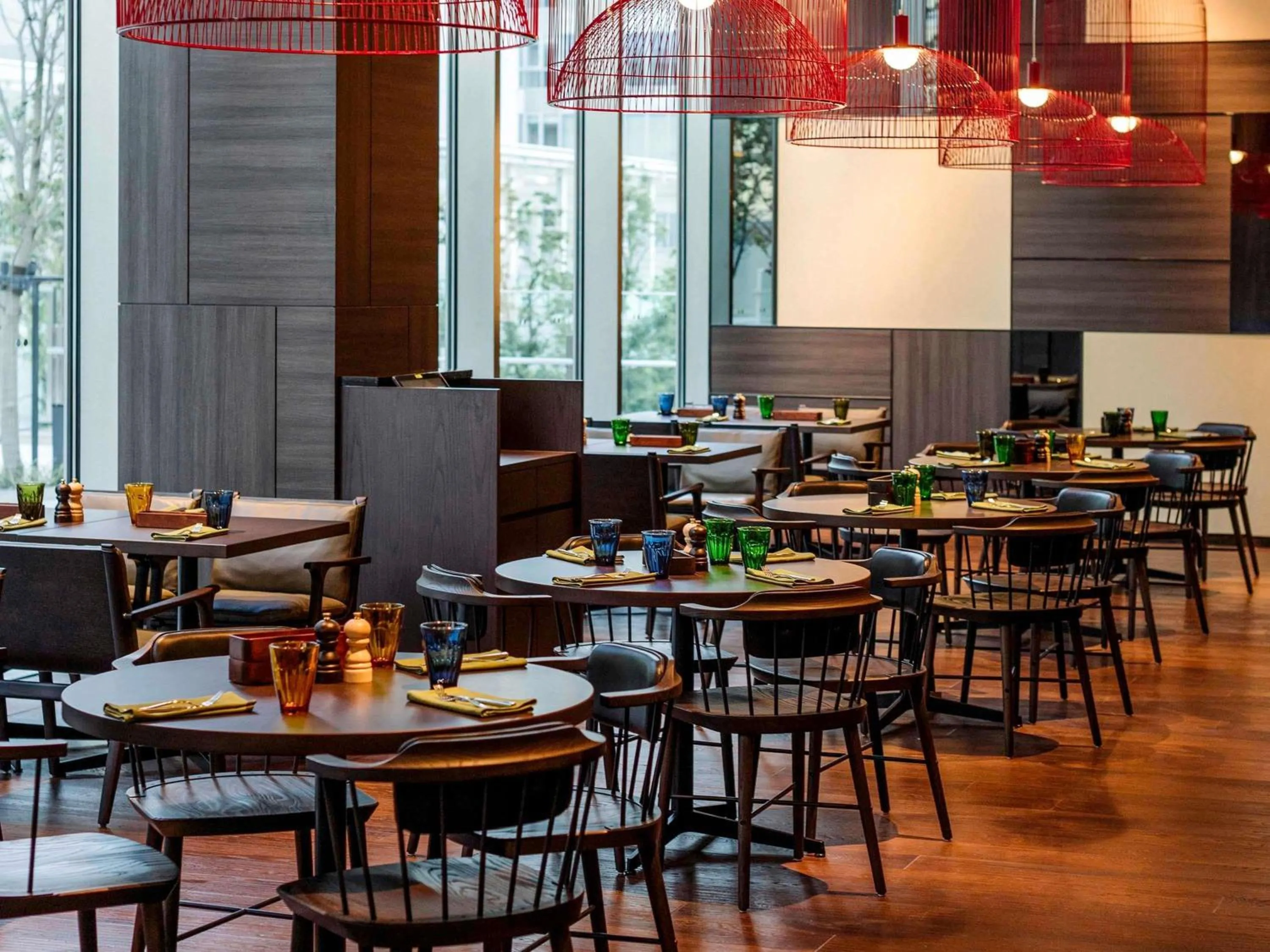 Restaurant/places to eat in Pullman Tokyo Tamachi