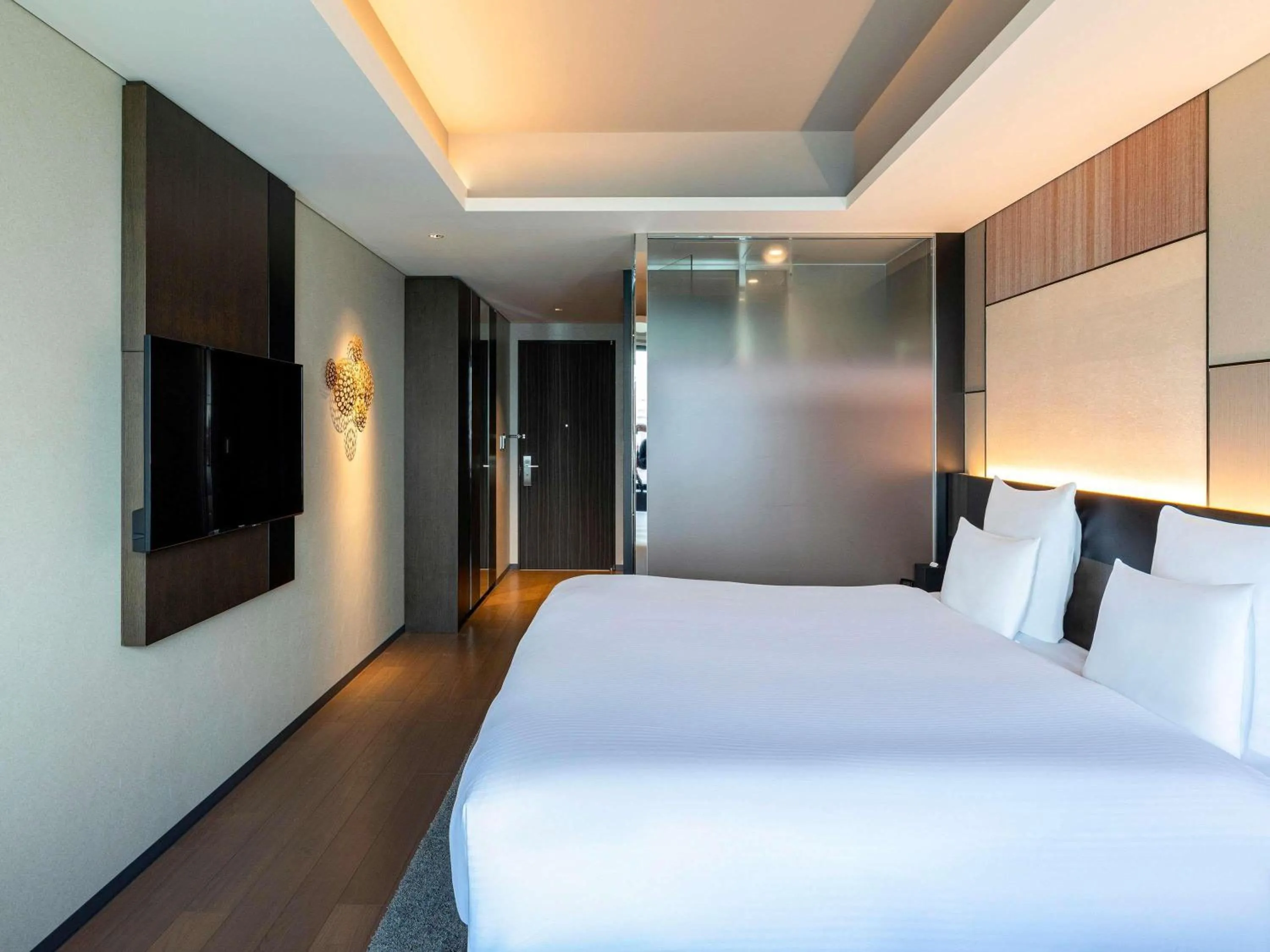 Bedroom, Bed in Pullman Tokyo Tamachi