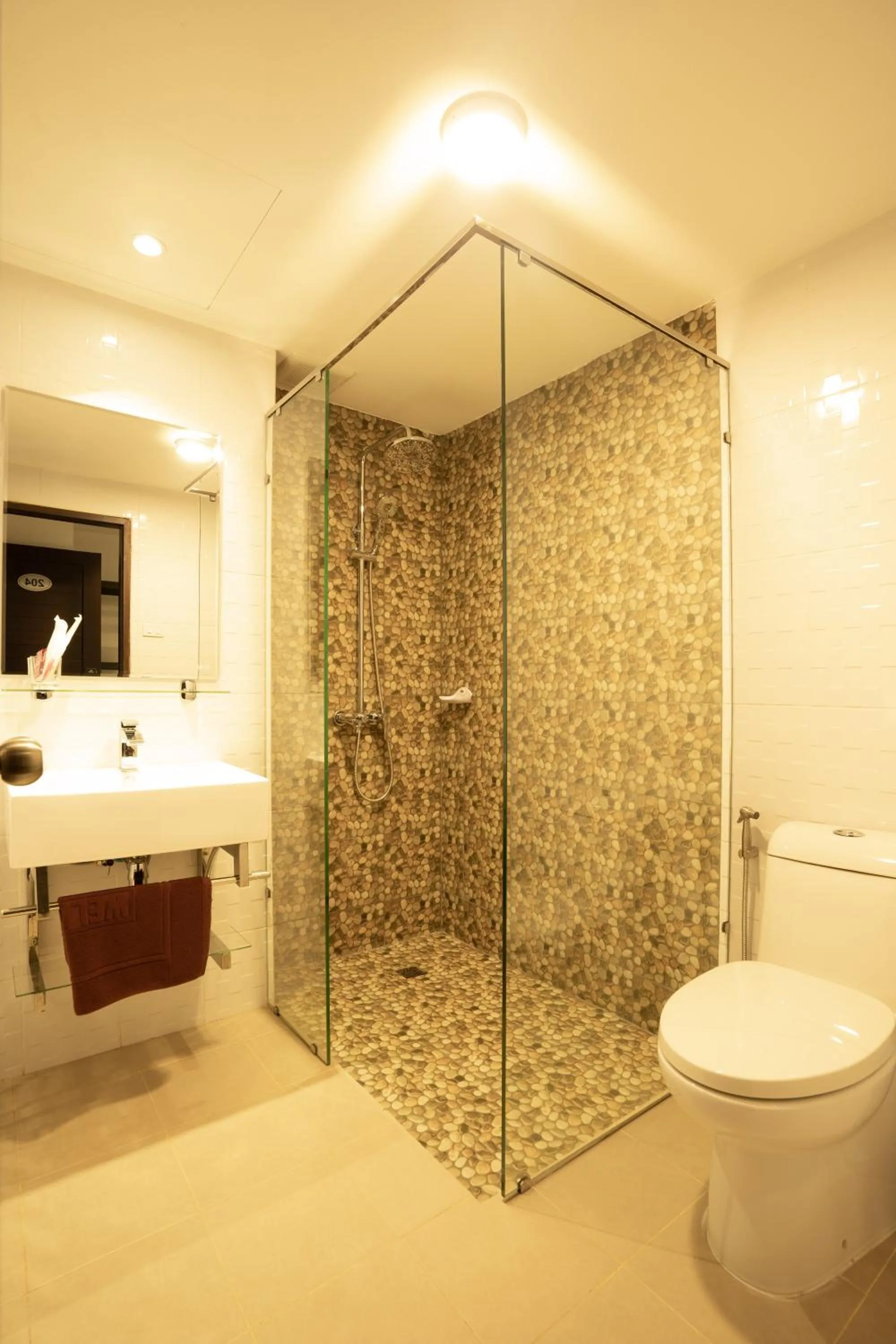 Deluxe Room in Intouch Riverside Hotel