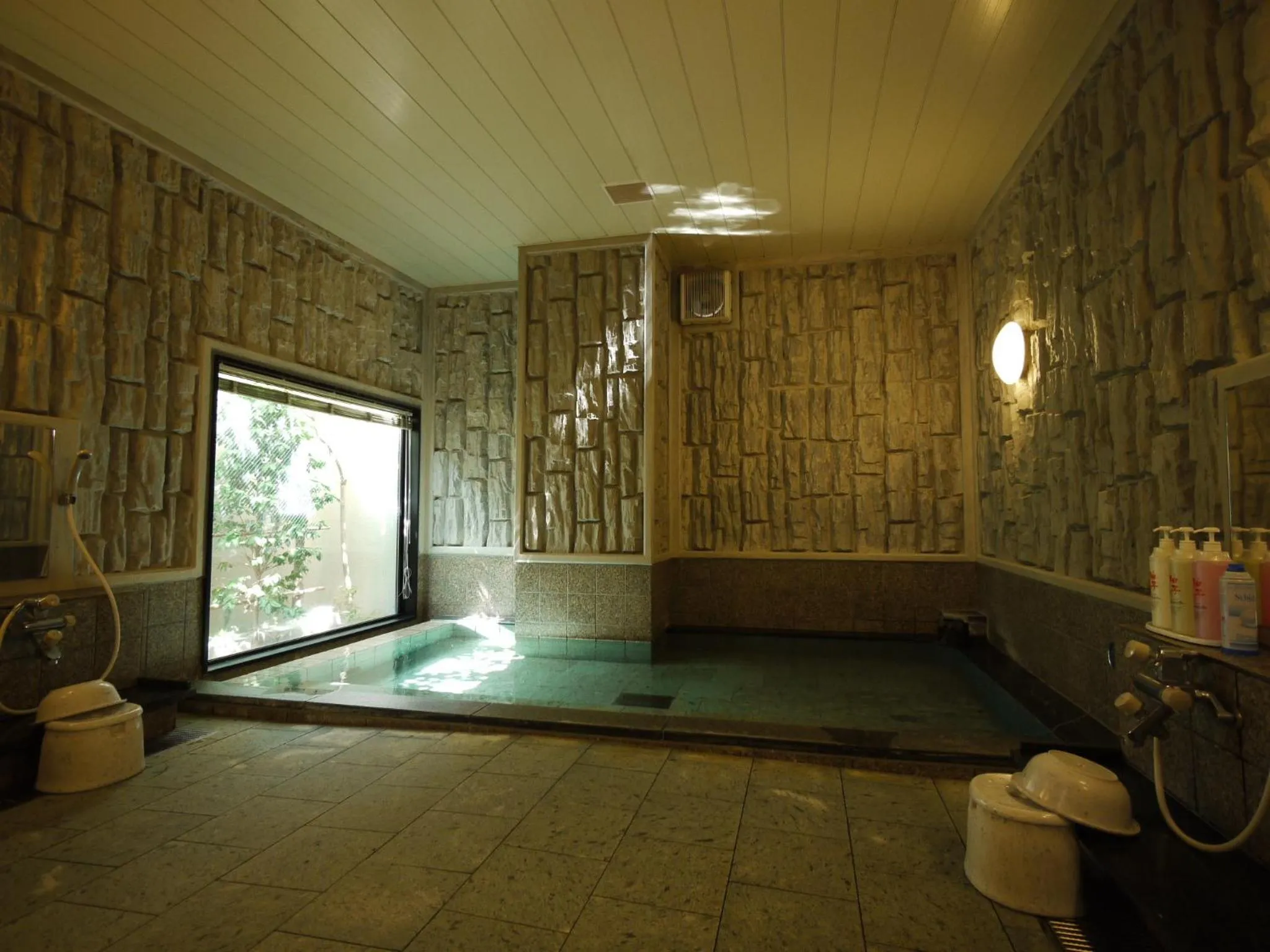 Spa and wellness centre/facilities in Hotel Route-Inn Tokoname Ekimae