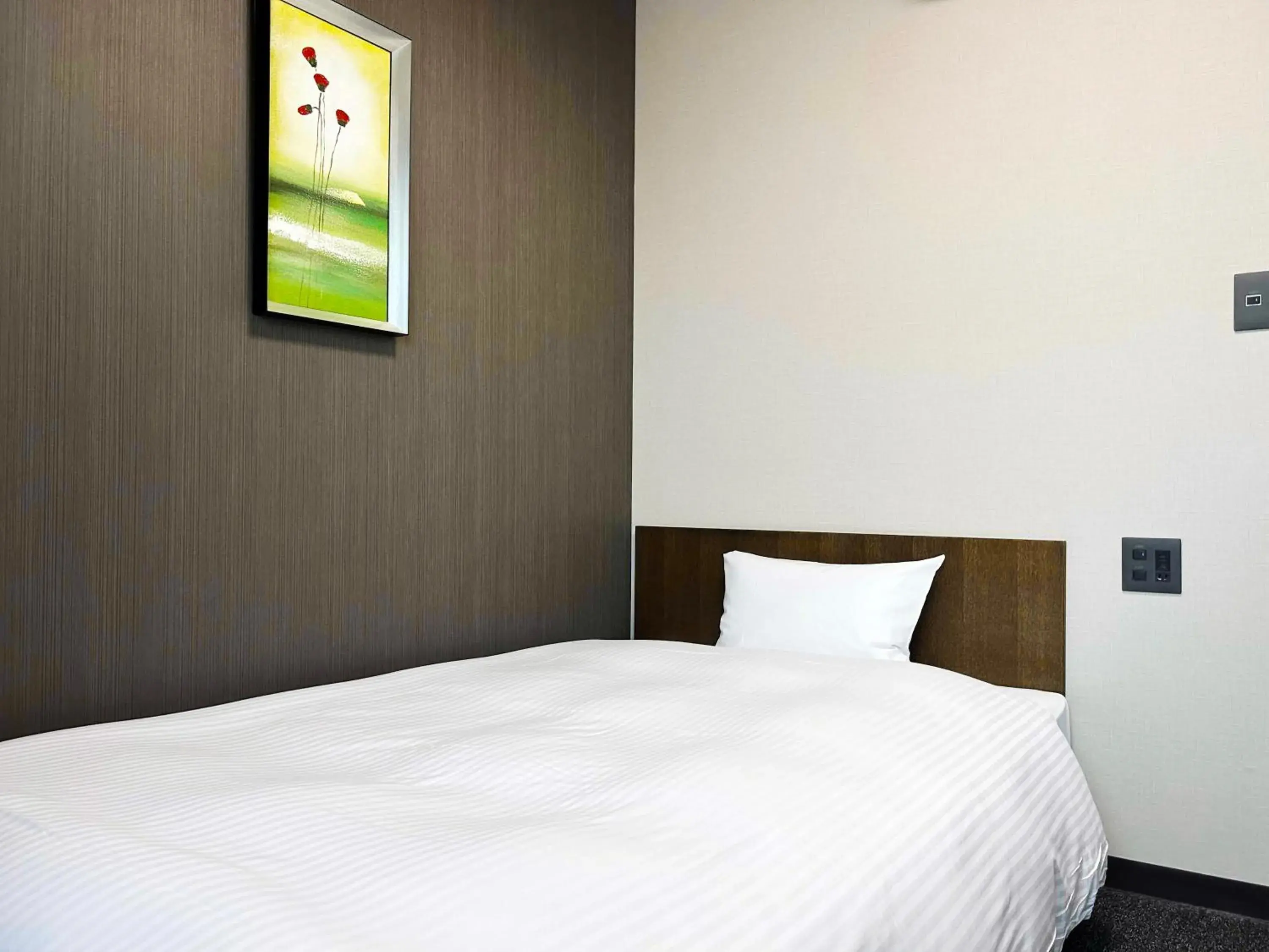 Single Room - single occupancy - Smoking in Hotel Route-Inn Kakamigahara Single Room - single occupancy - Smoking in Hotel Route-Inn Kakamigahara