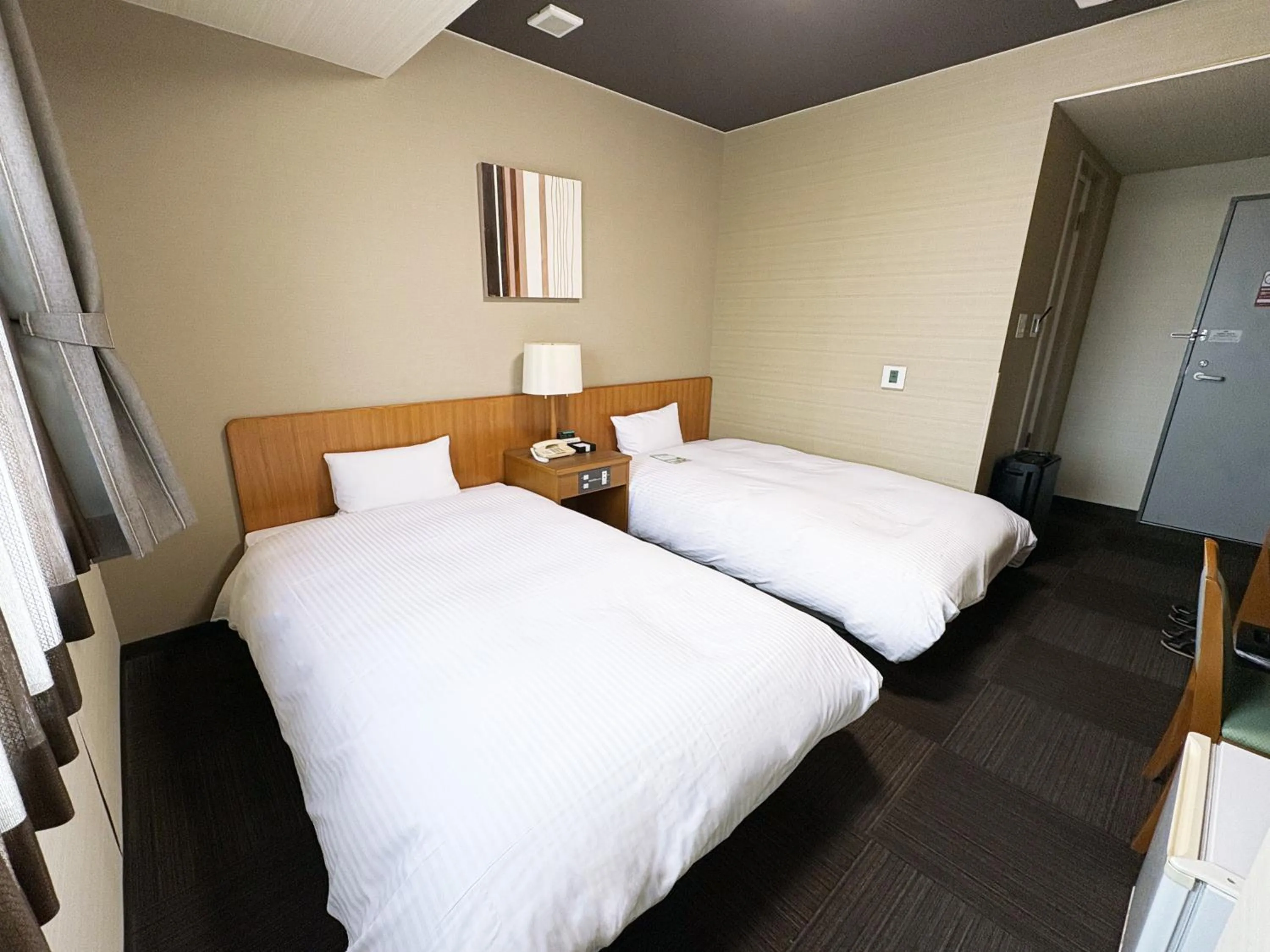 Bedroom, Bed in Hotel Route-Inn Kani