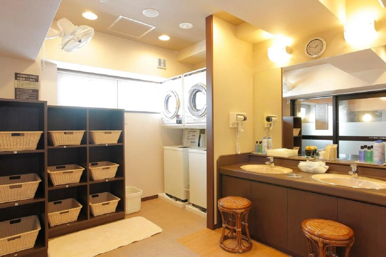 Public Bath in Hotel Route-Inn Ichinomiya Ekimae
