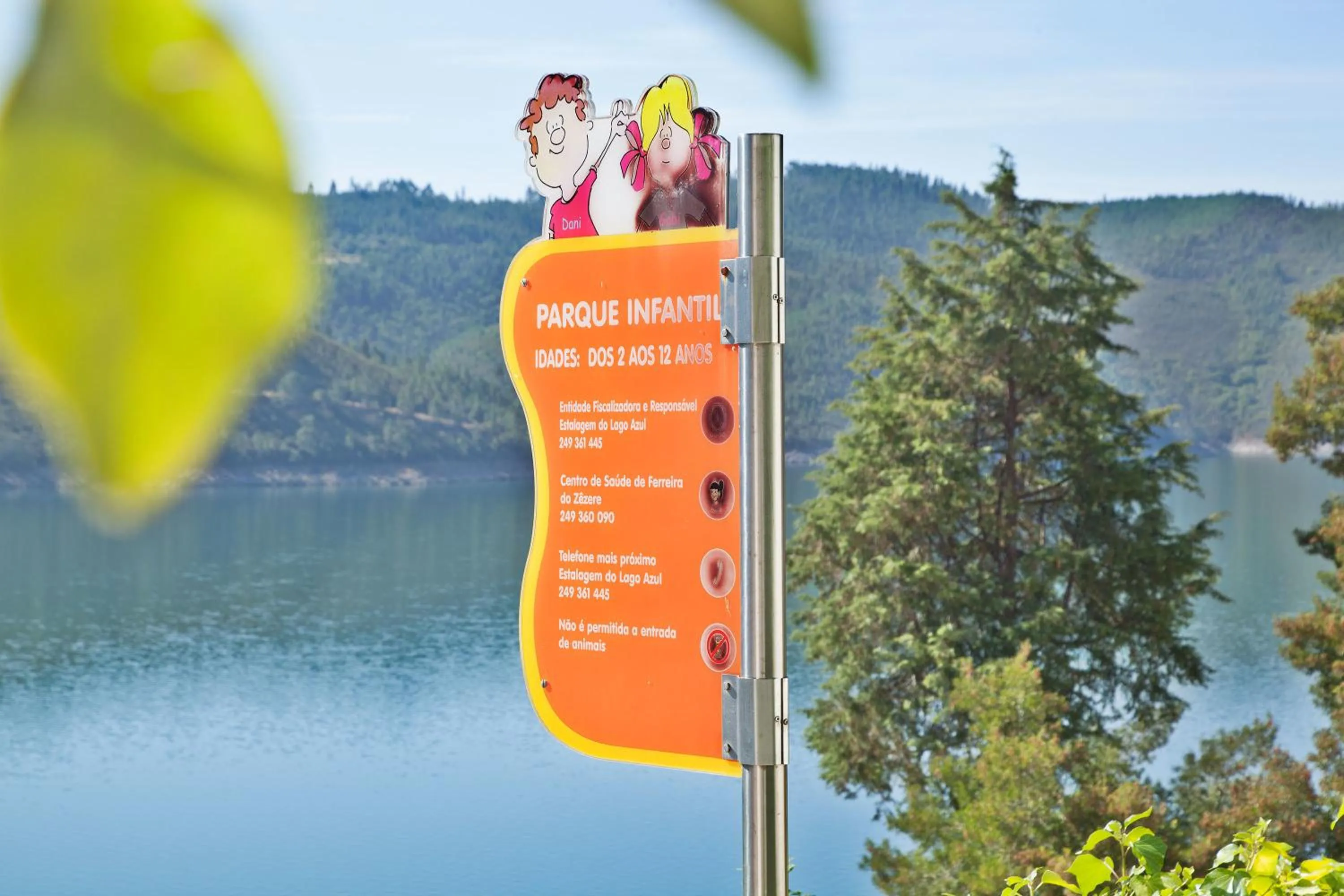 Children play ground in Lago Azul Eco Hotel