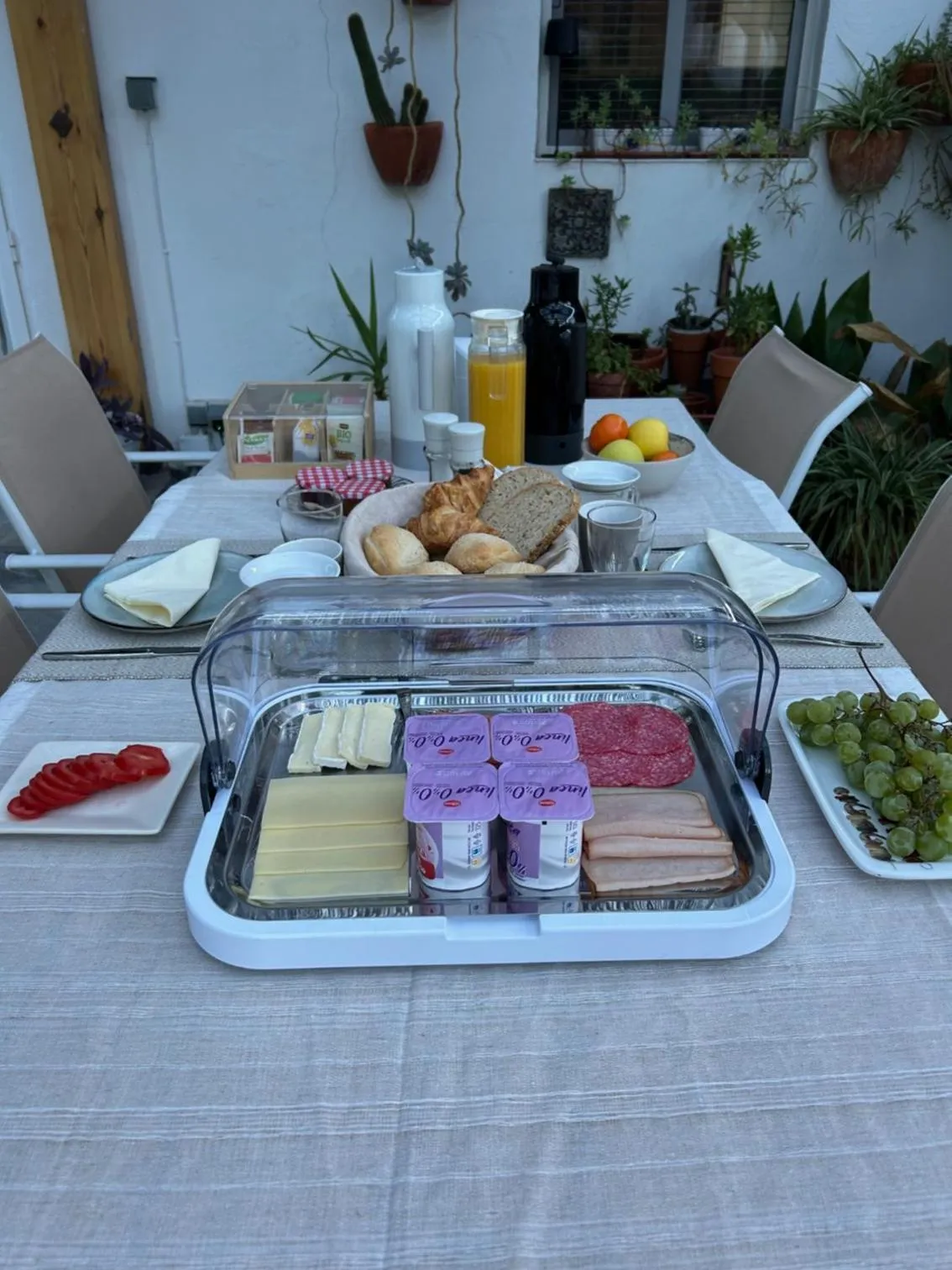 Breakfast in Casa La Nuez