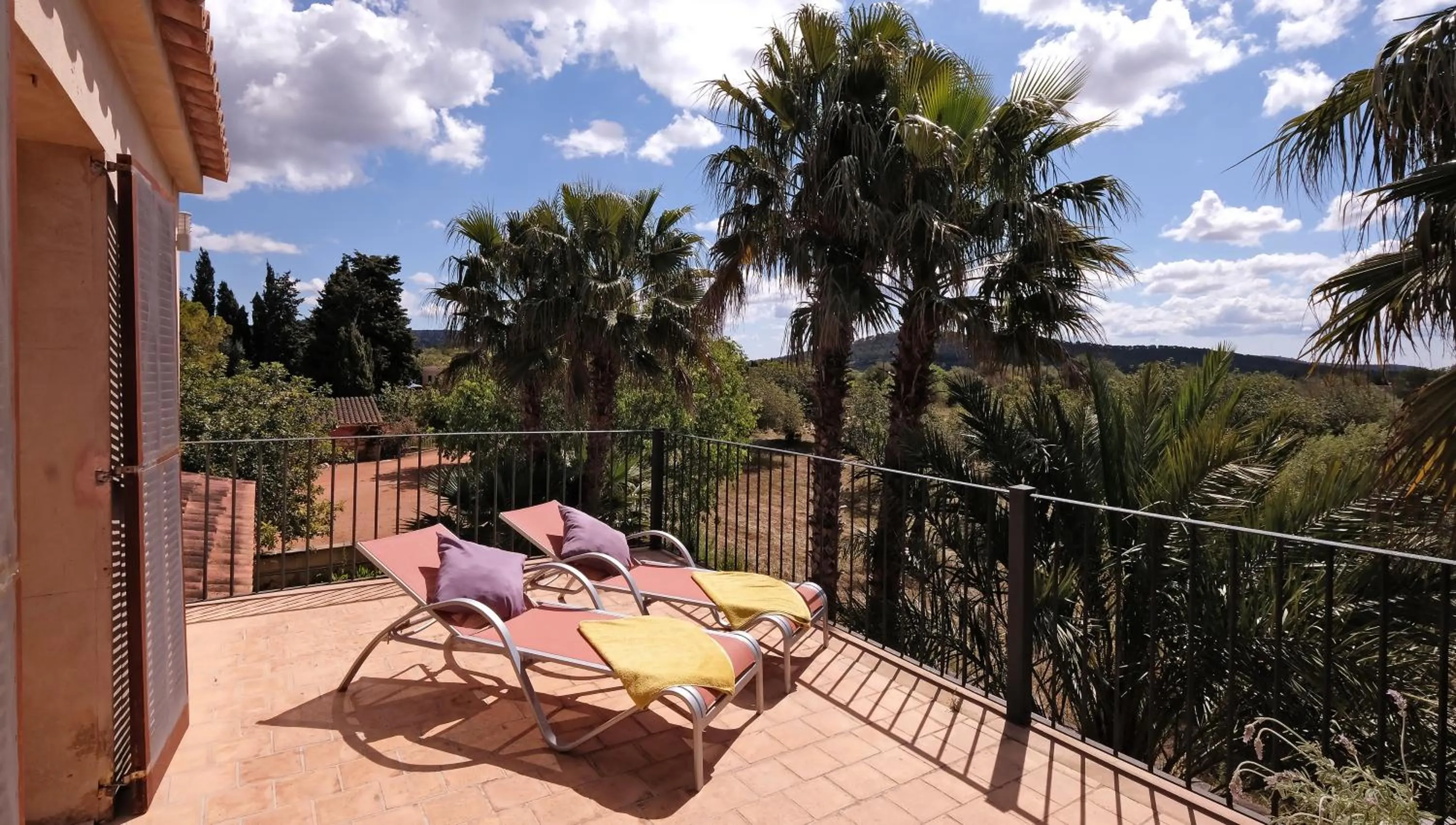 Garden view in Villa Sampoli - Agroturismo Son Sampoli - Adults only