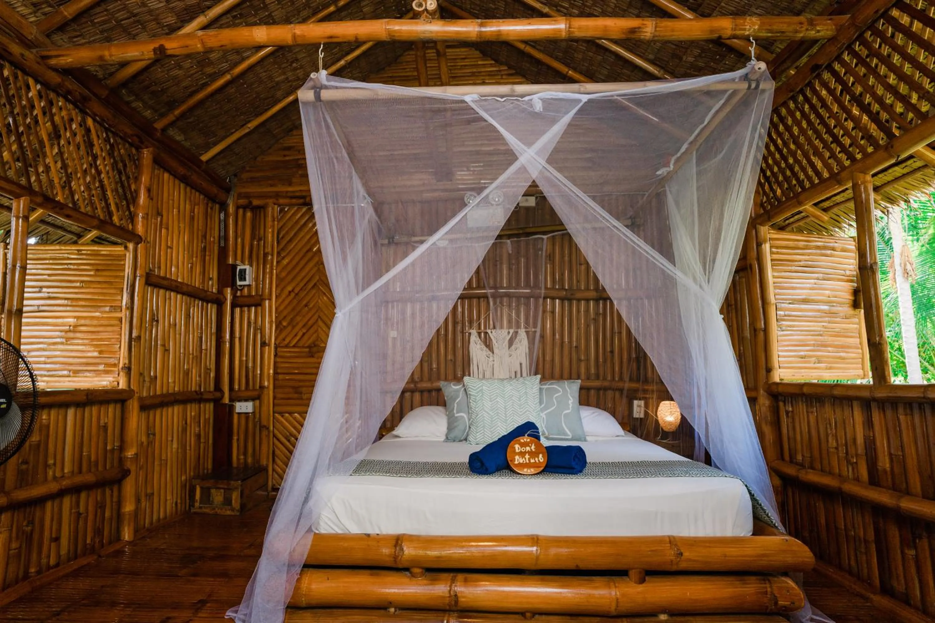 Bed in Tongo Hill Cottages