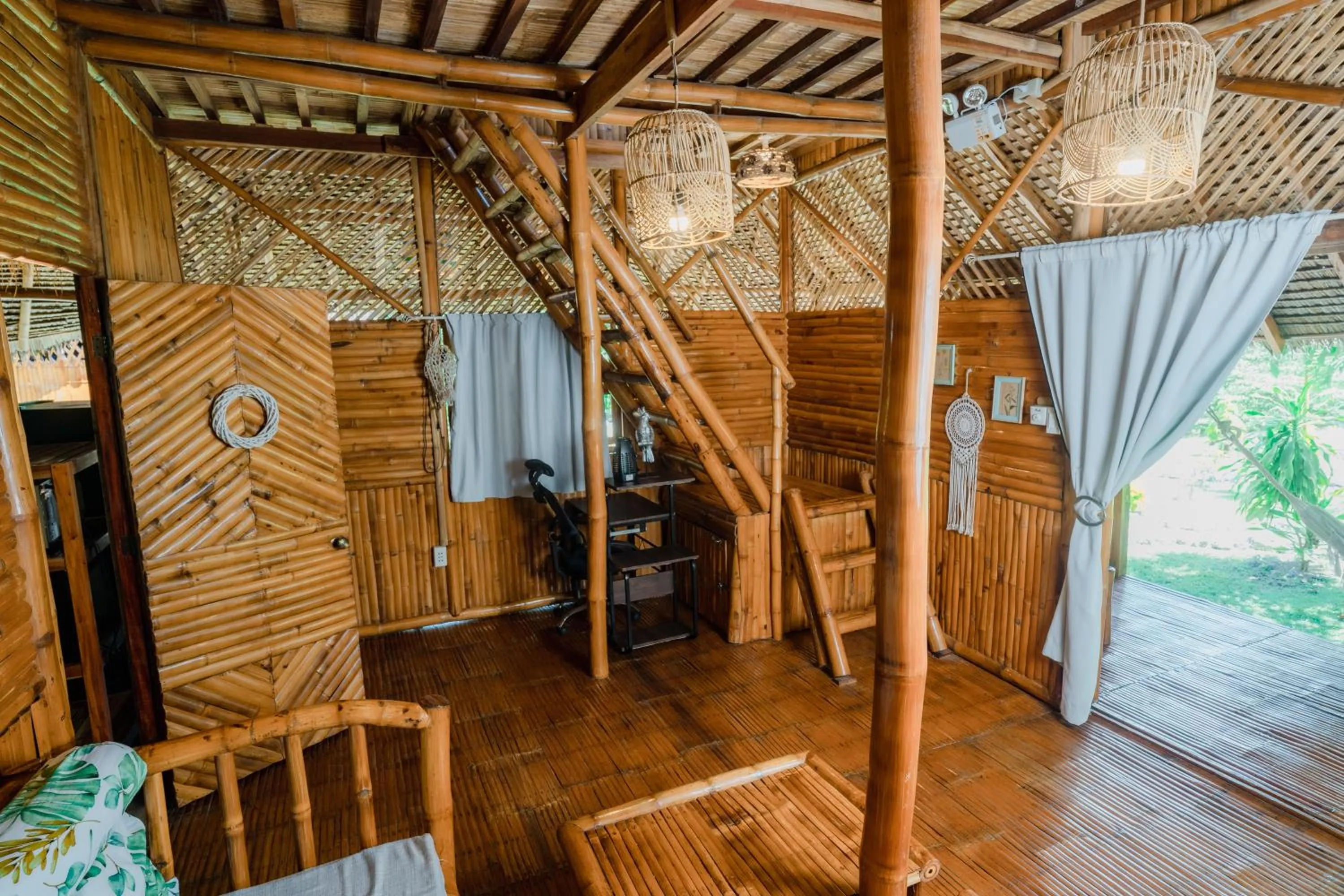 Living room in Tongo Hill Cottages