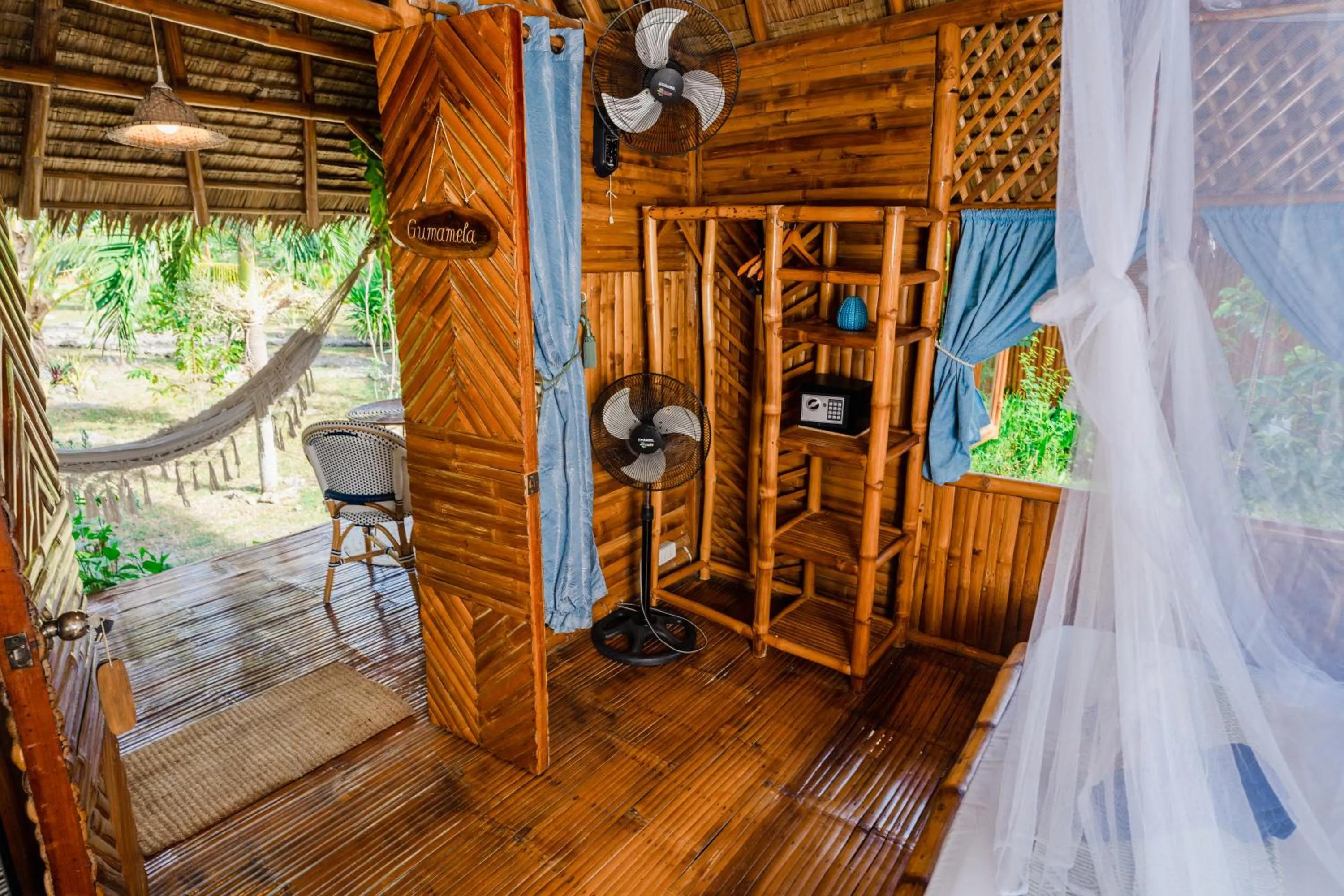 Bedroom, Bed in Tongo Hill Cottages