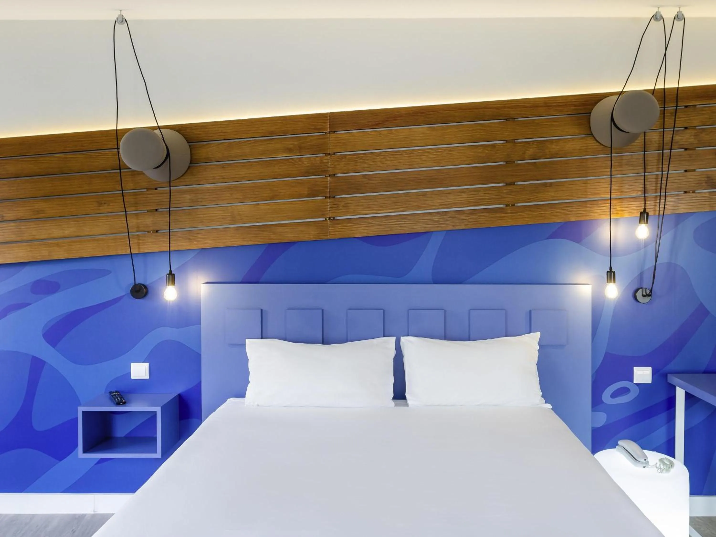 Bedroom, Bed in Ibis Styles Lisboa Centro Liberdade NE