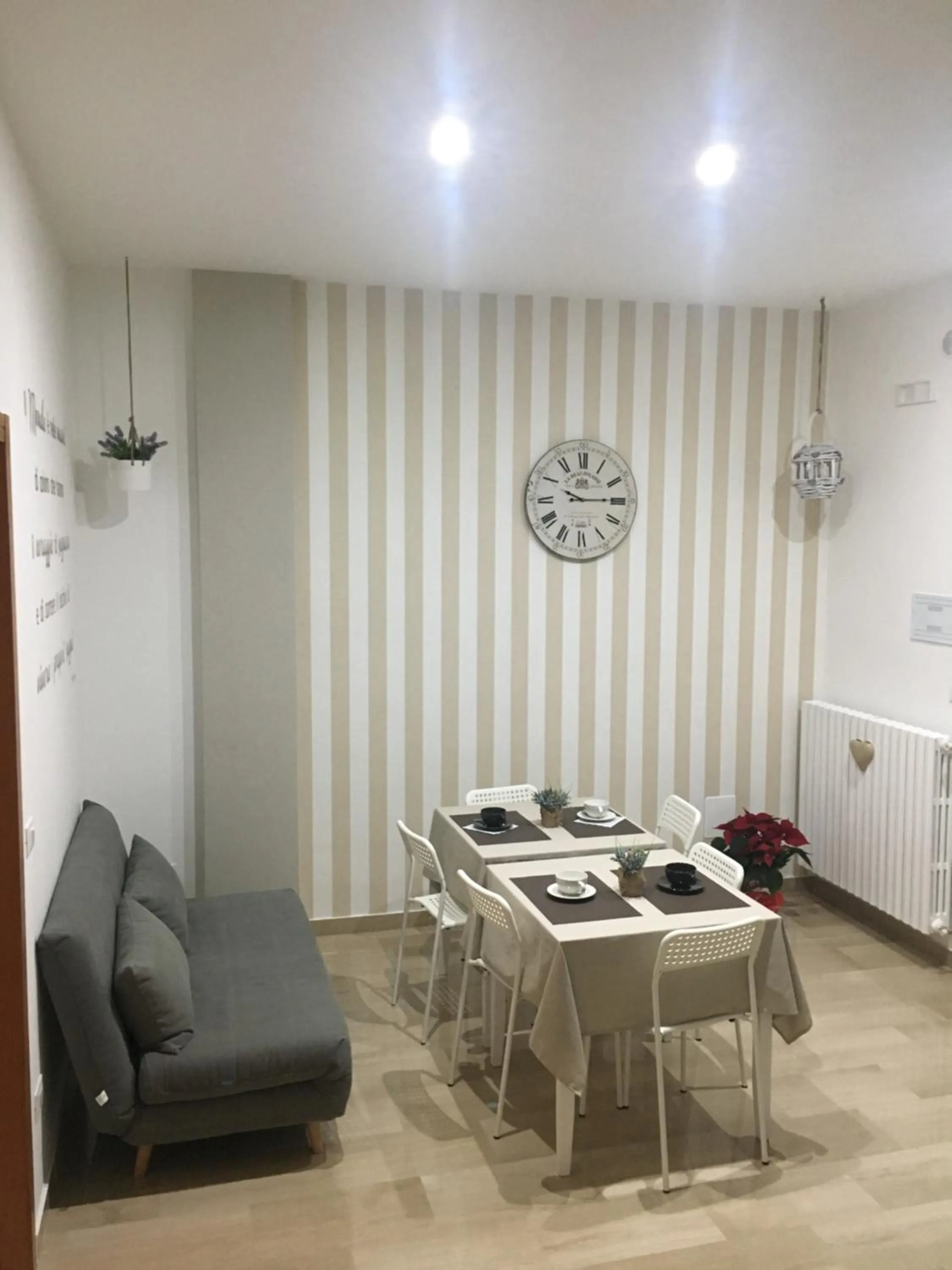 Dining area in Donna Laudonia