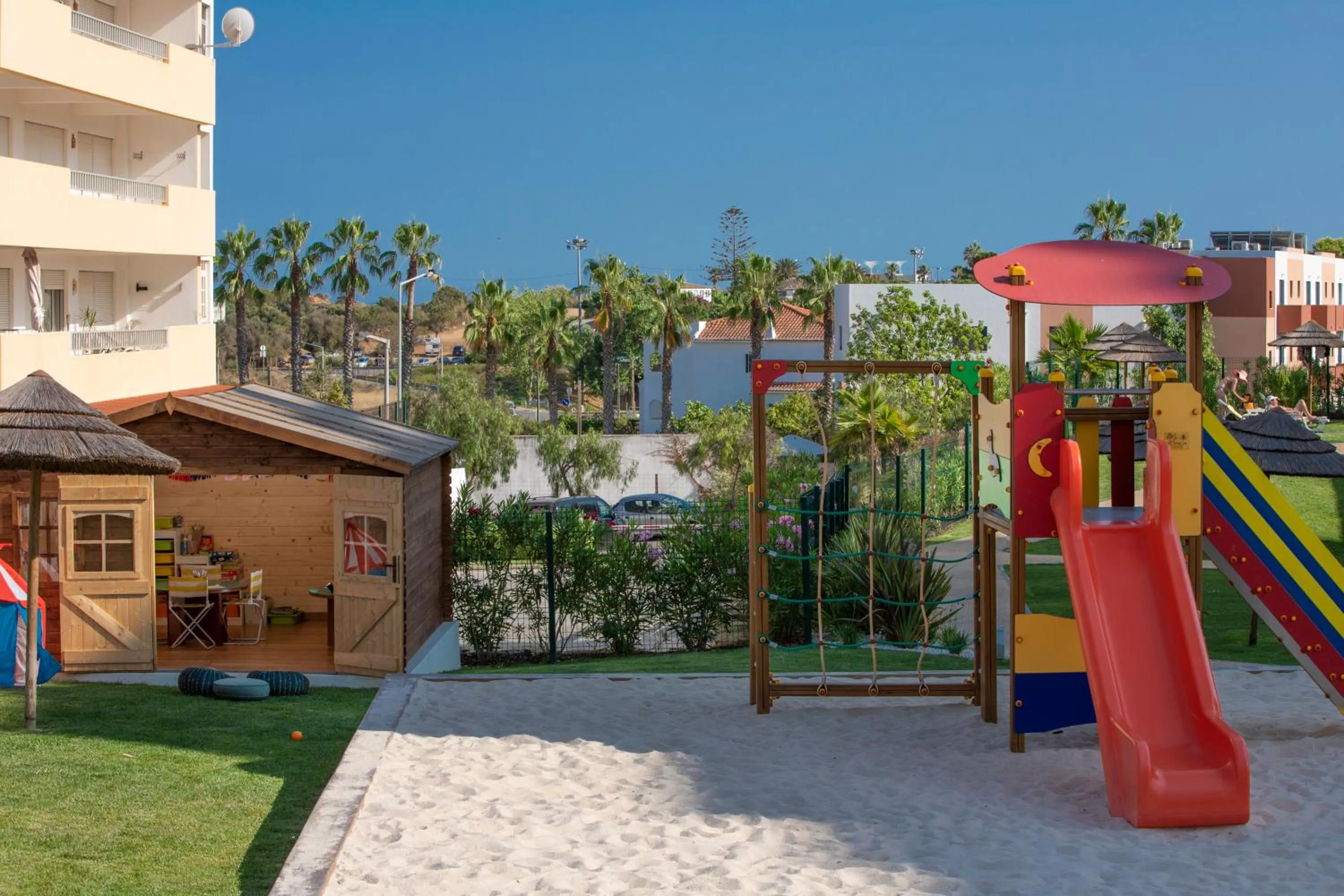 Children play ground in Interpass Vau Hotel Apartamentos