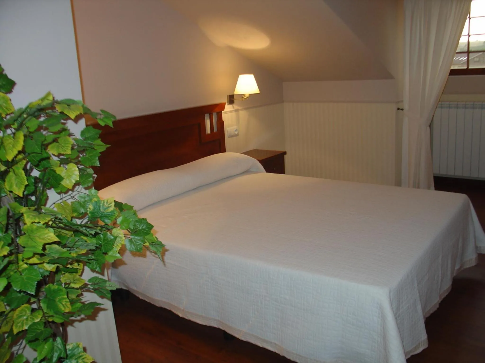Photo of the whole room, Bed in Hospederia el Fielato