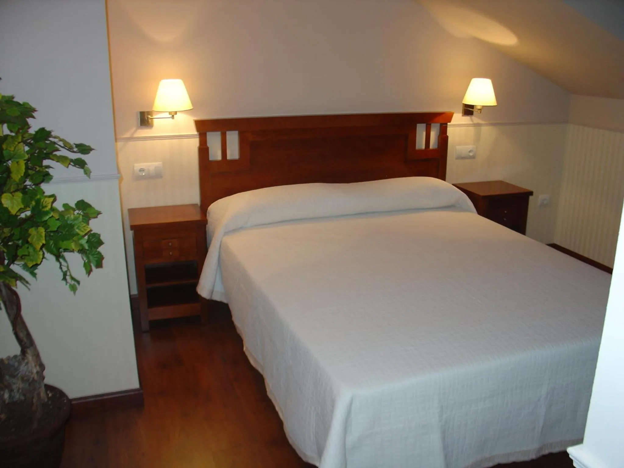 Photo of the whole room, Bed in Hospederia el Fielato