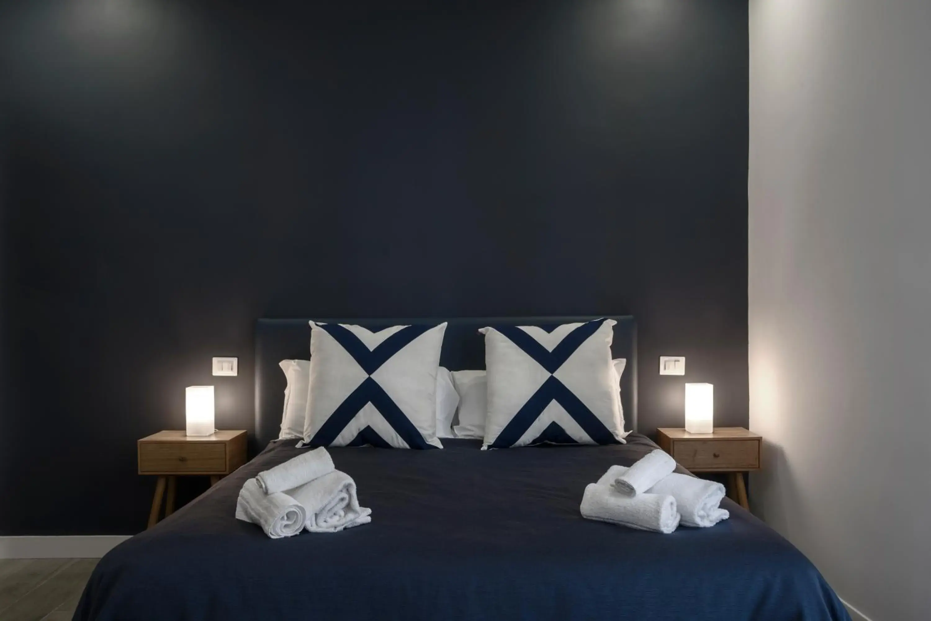 Queen Room - single occupancy in Sant'Alfonso Bed and Breakfast Napoli Queen Room - single occupancy in Sant'Alfonso Bed and Breakfast Napoli