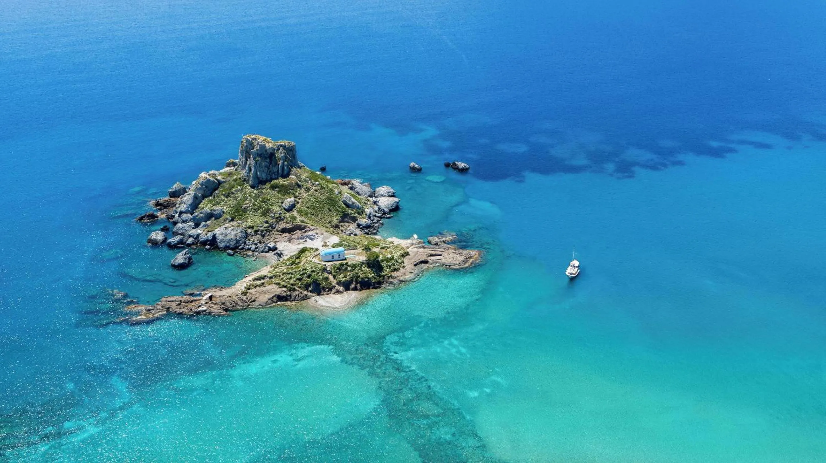 Natural landscape in Ikos Aria