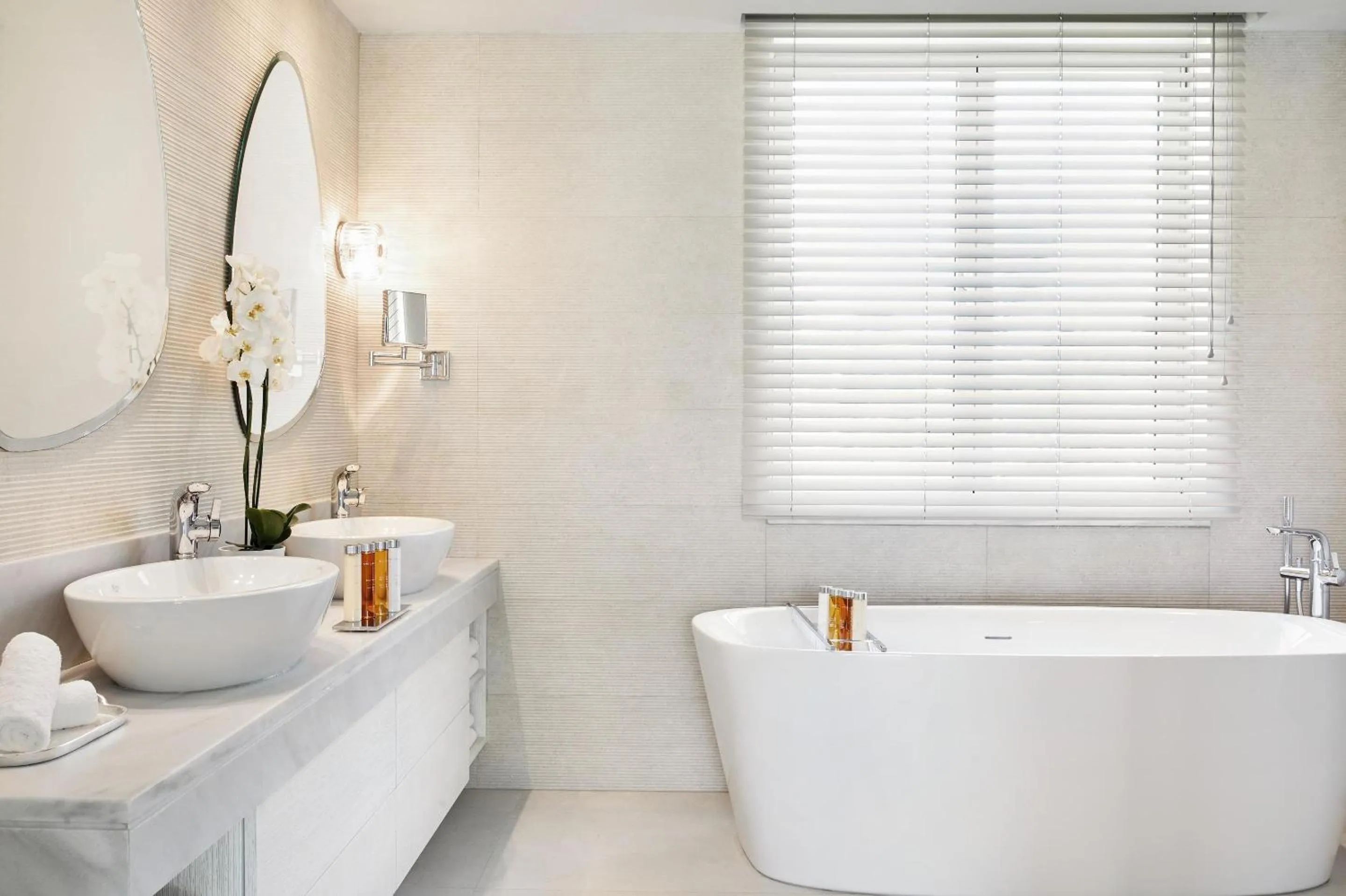 Bathroom in Ikos Aria