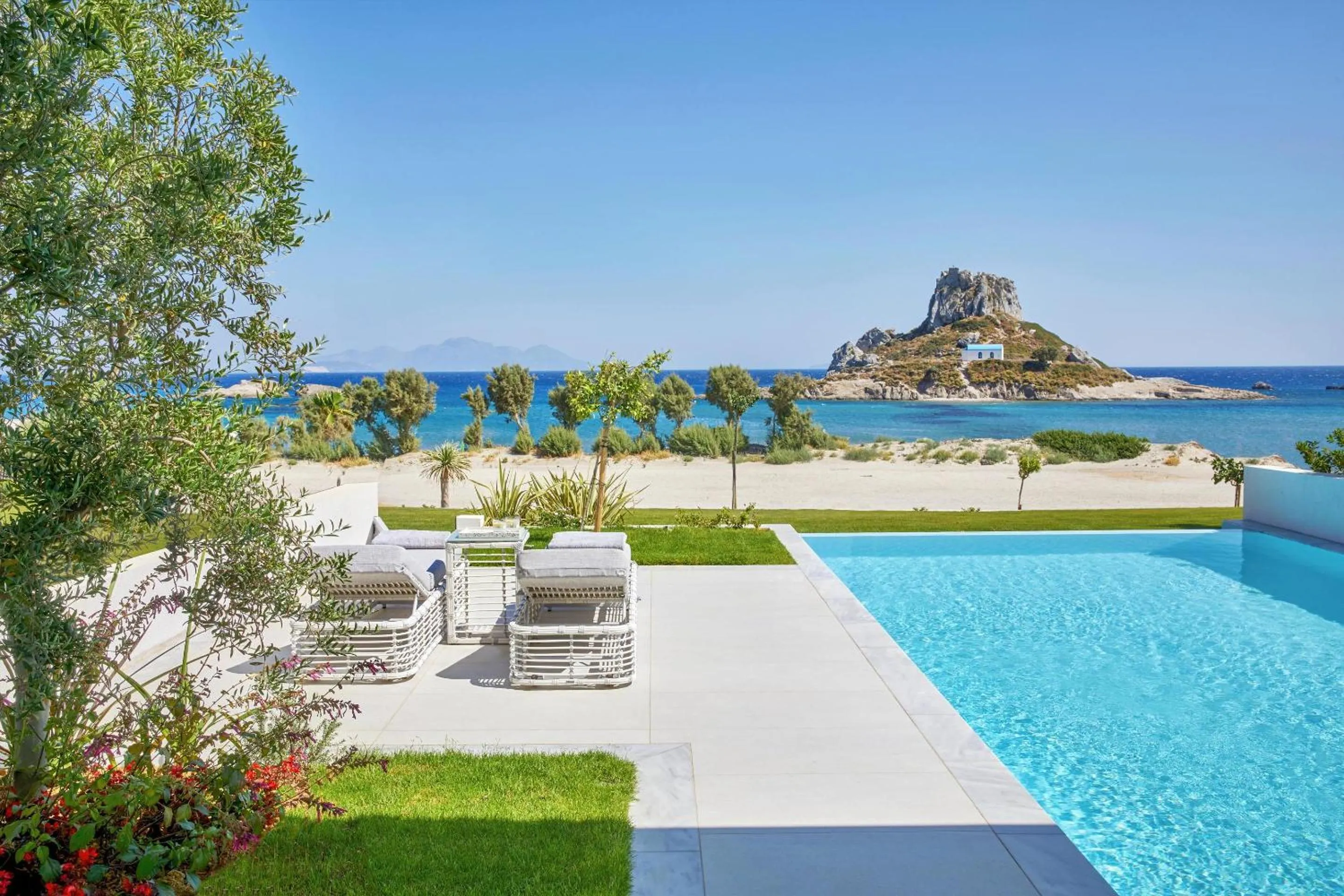 Swimming pool in Ikos Aria