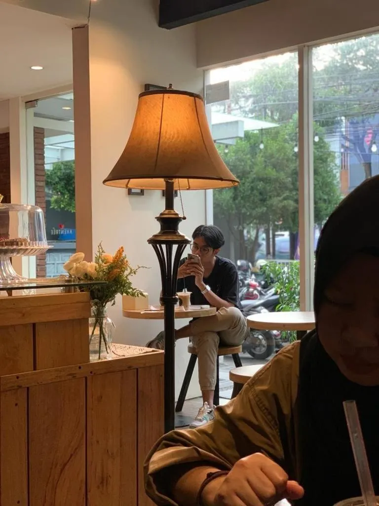 Restaurant/places to eat in Aventree Homestay