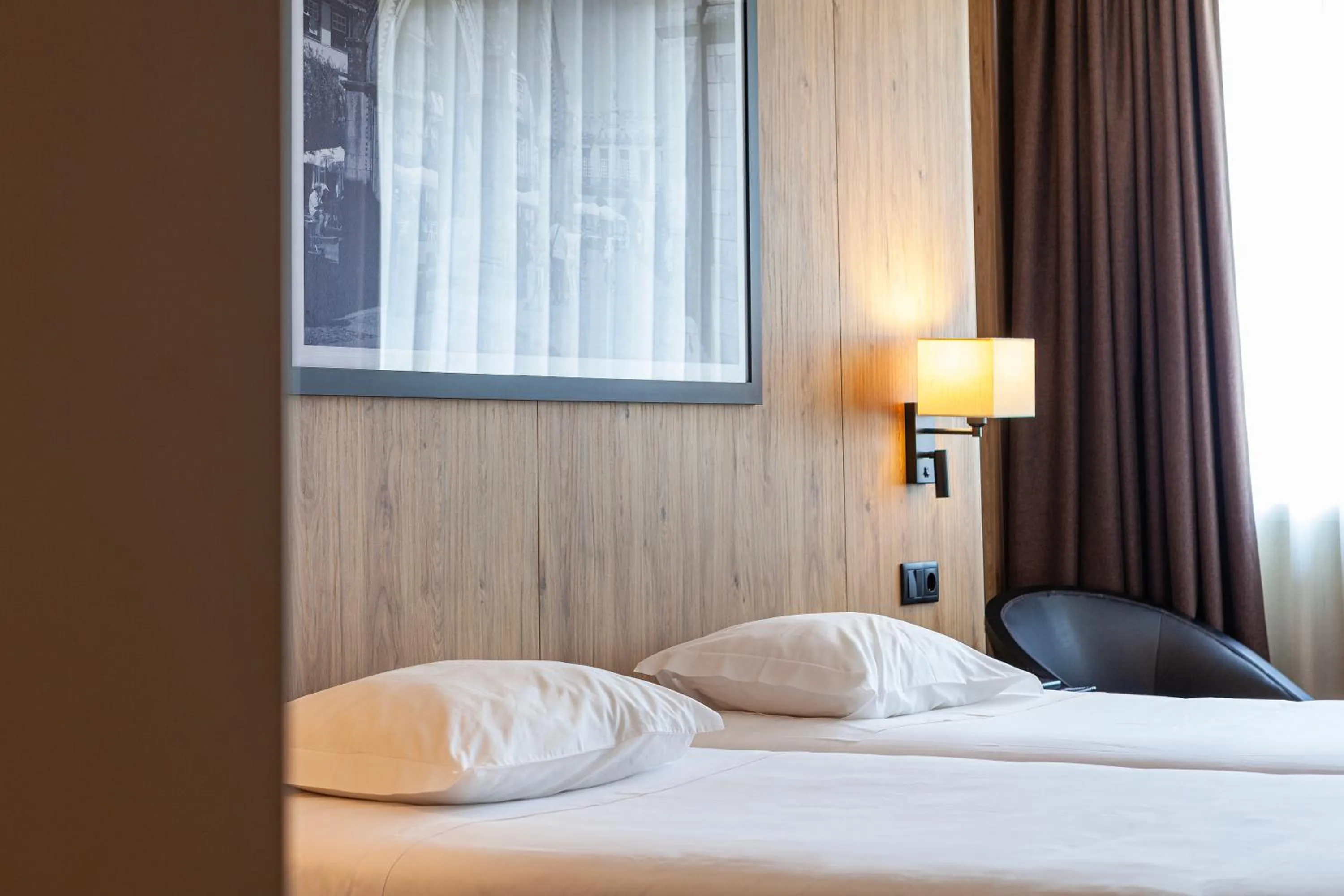 Bedroom, Bed in Hotel Fundador