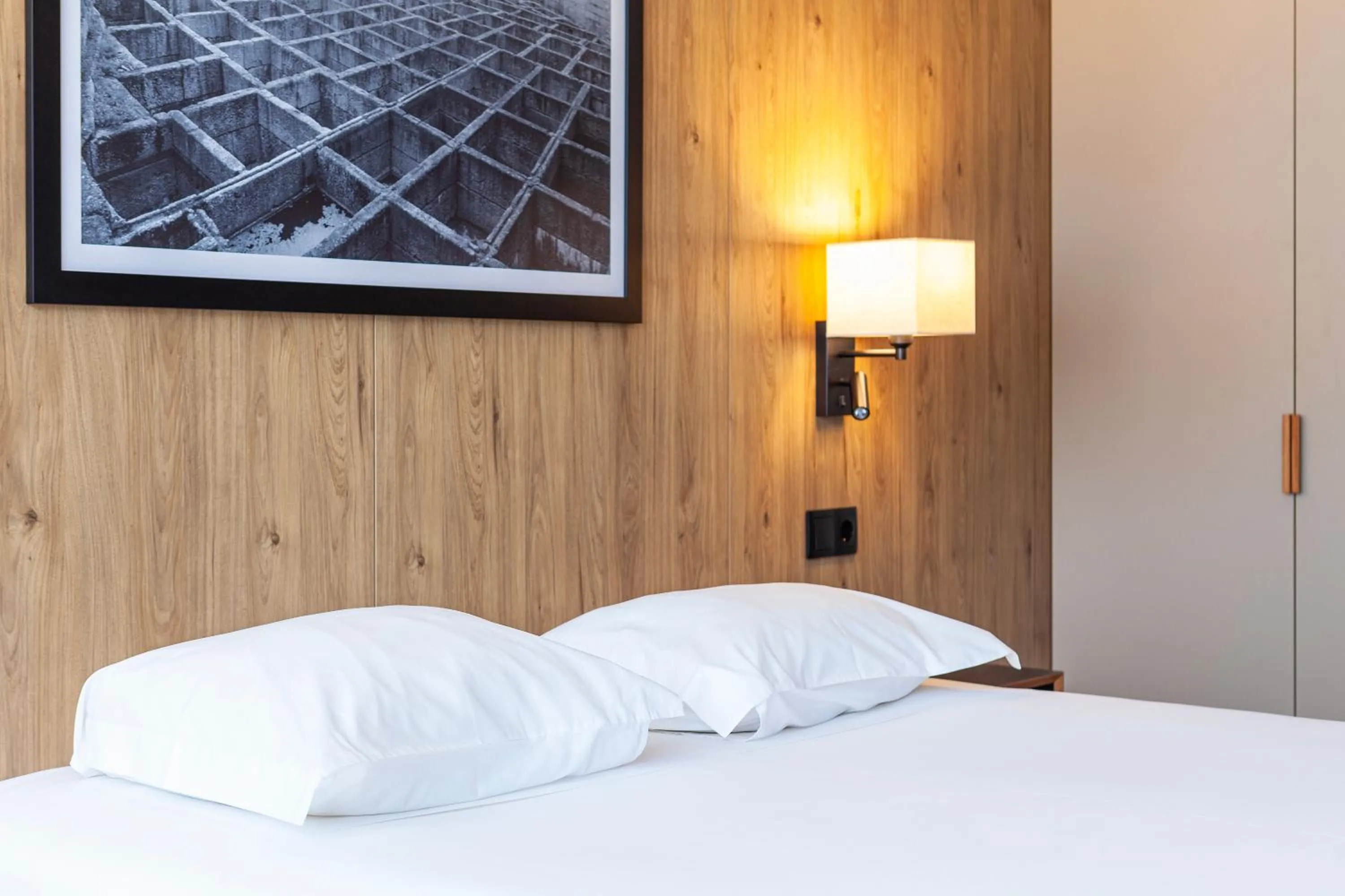 Bedroom, Bed in Hotel Fundador