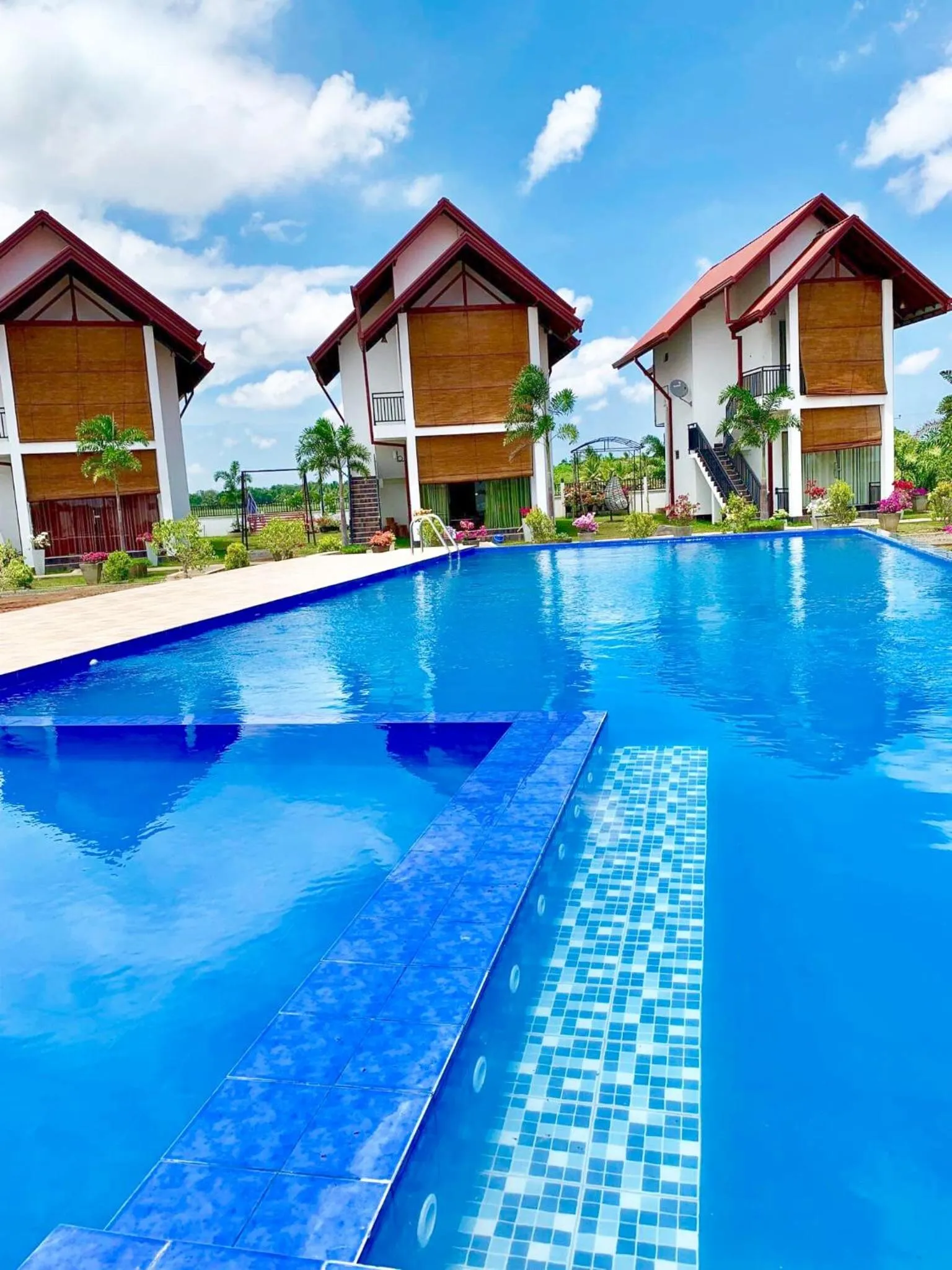 Pool view in Avonil Resort Yala