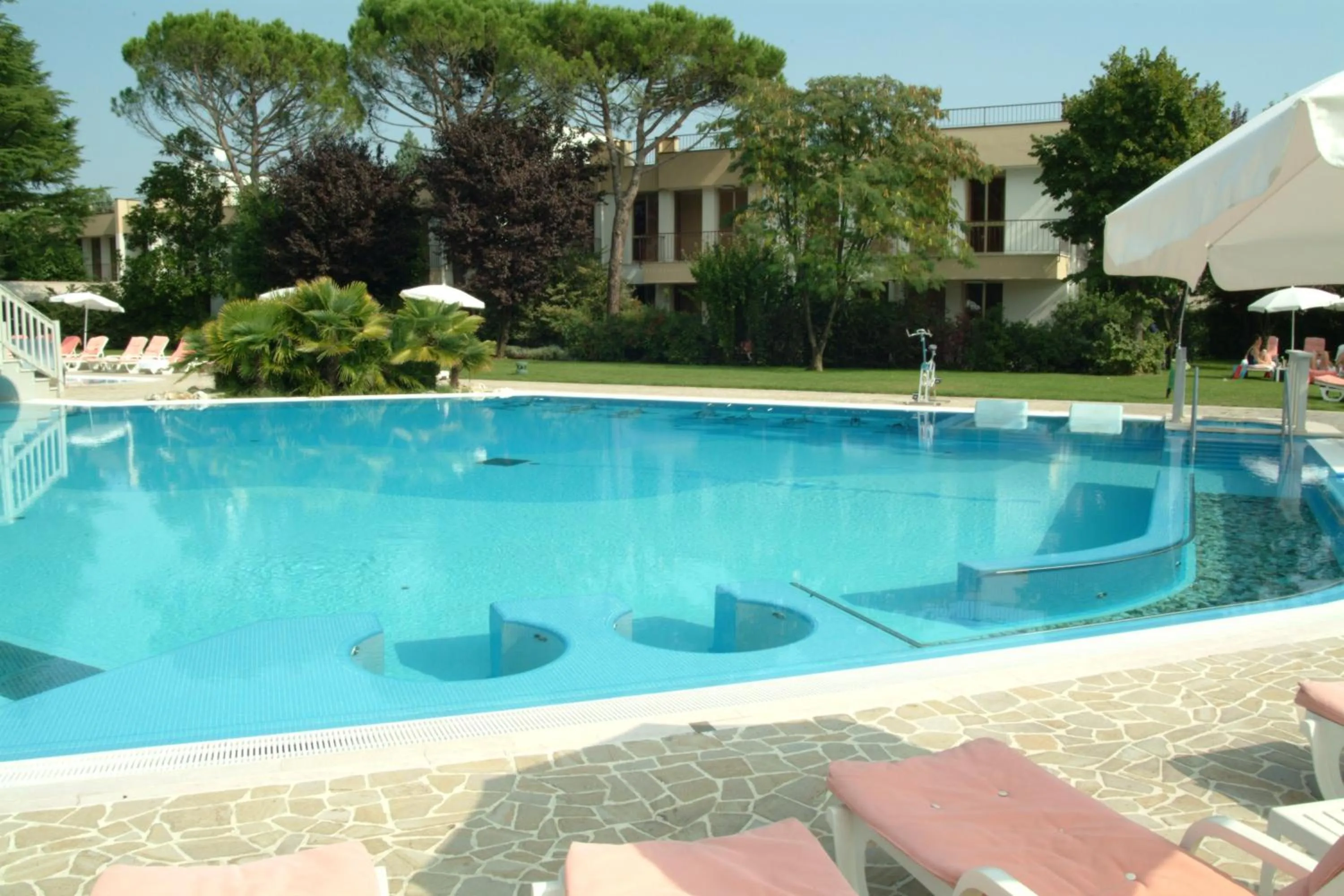 Swimming pool in Ermitage Bel Air Medical Hotel