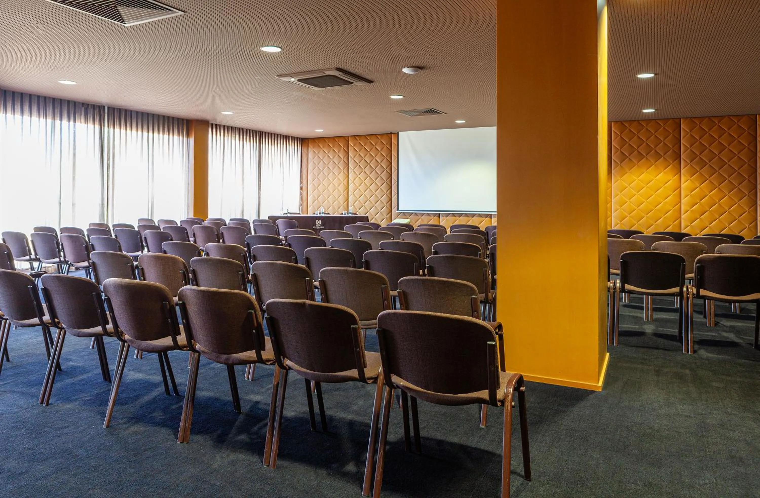 Hotel de Guimaraes Business & SPA