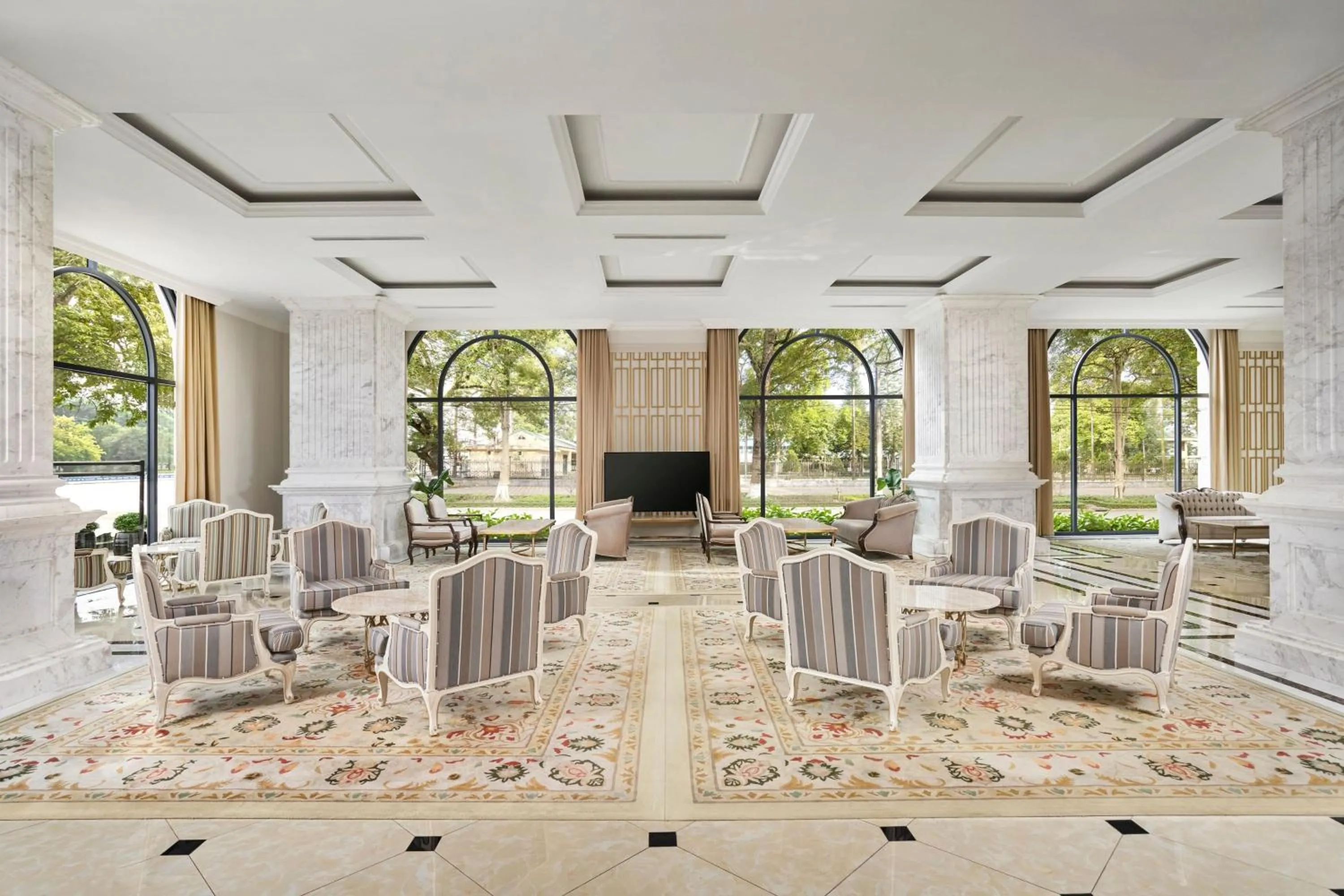 Lobby or reception in Four Points by Sheraton Lang Son