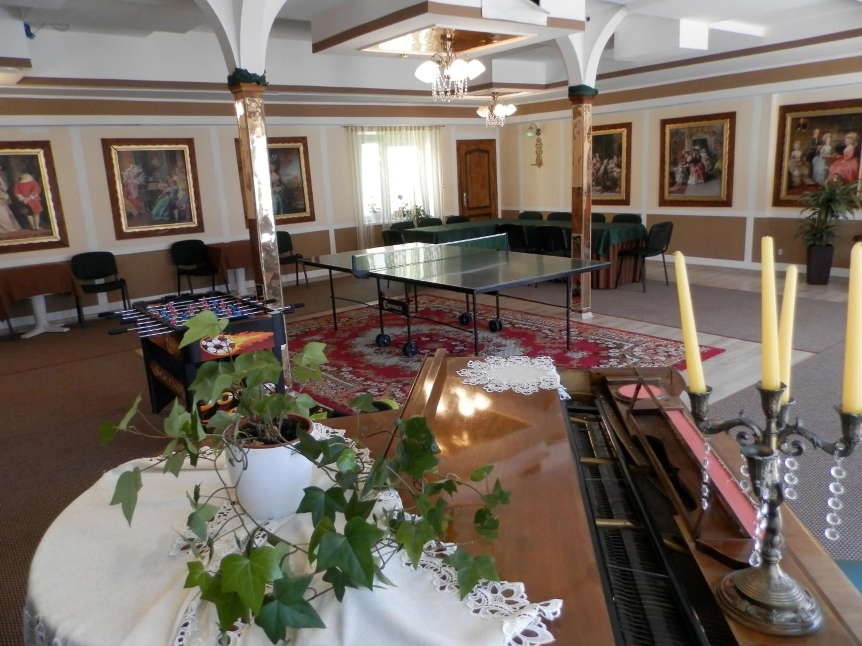 Communal lounge/ TV room in OW Sargus