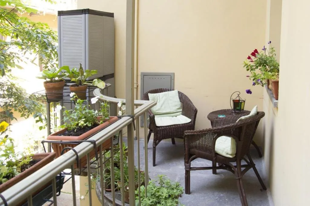 Property building in Torino Chic