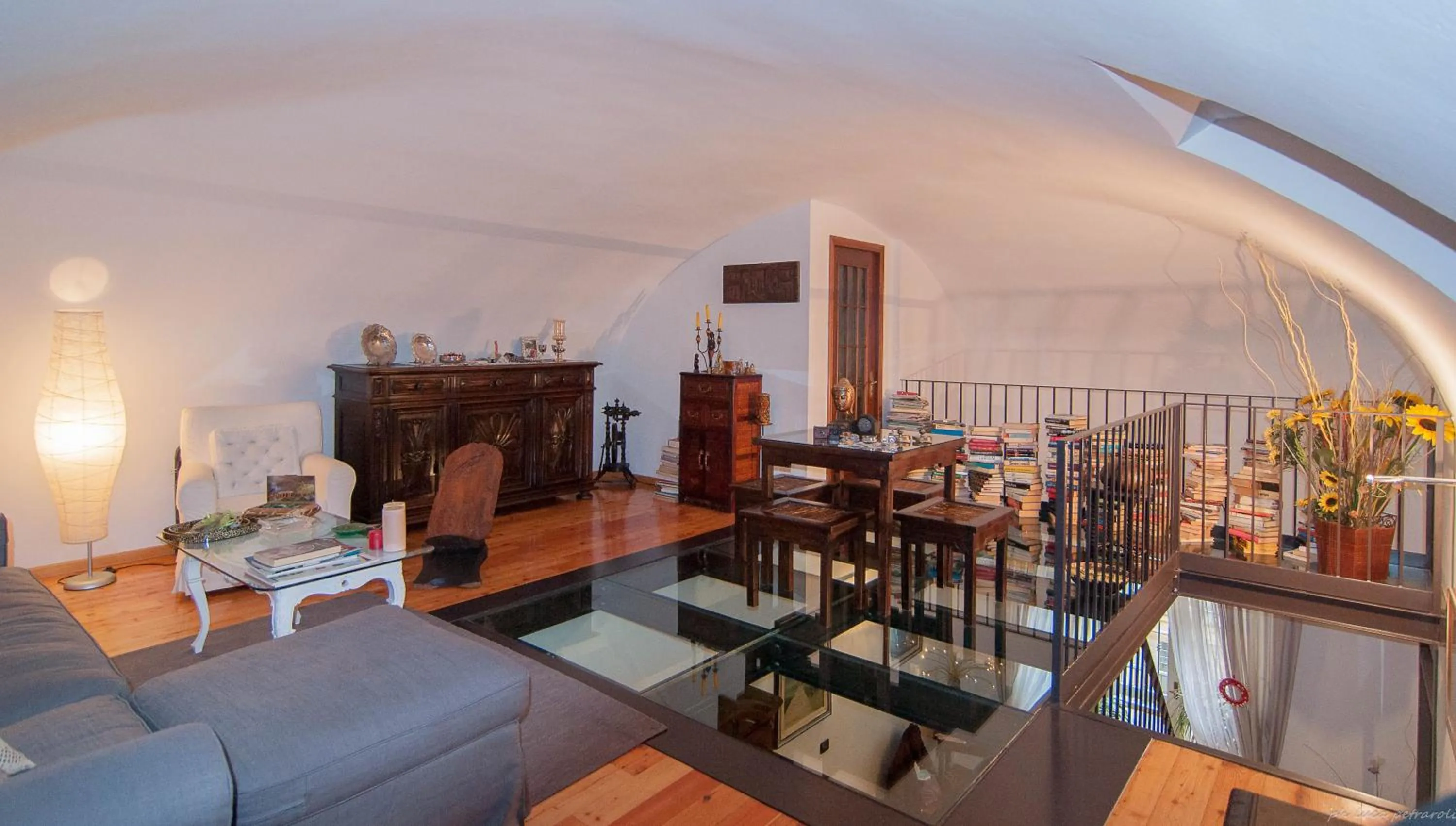 Seating area in Torino Chic